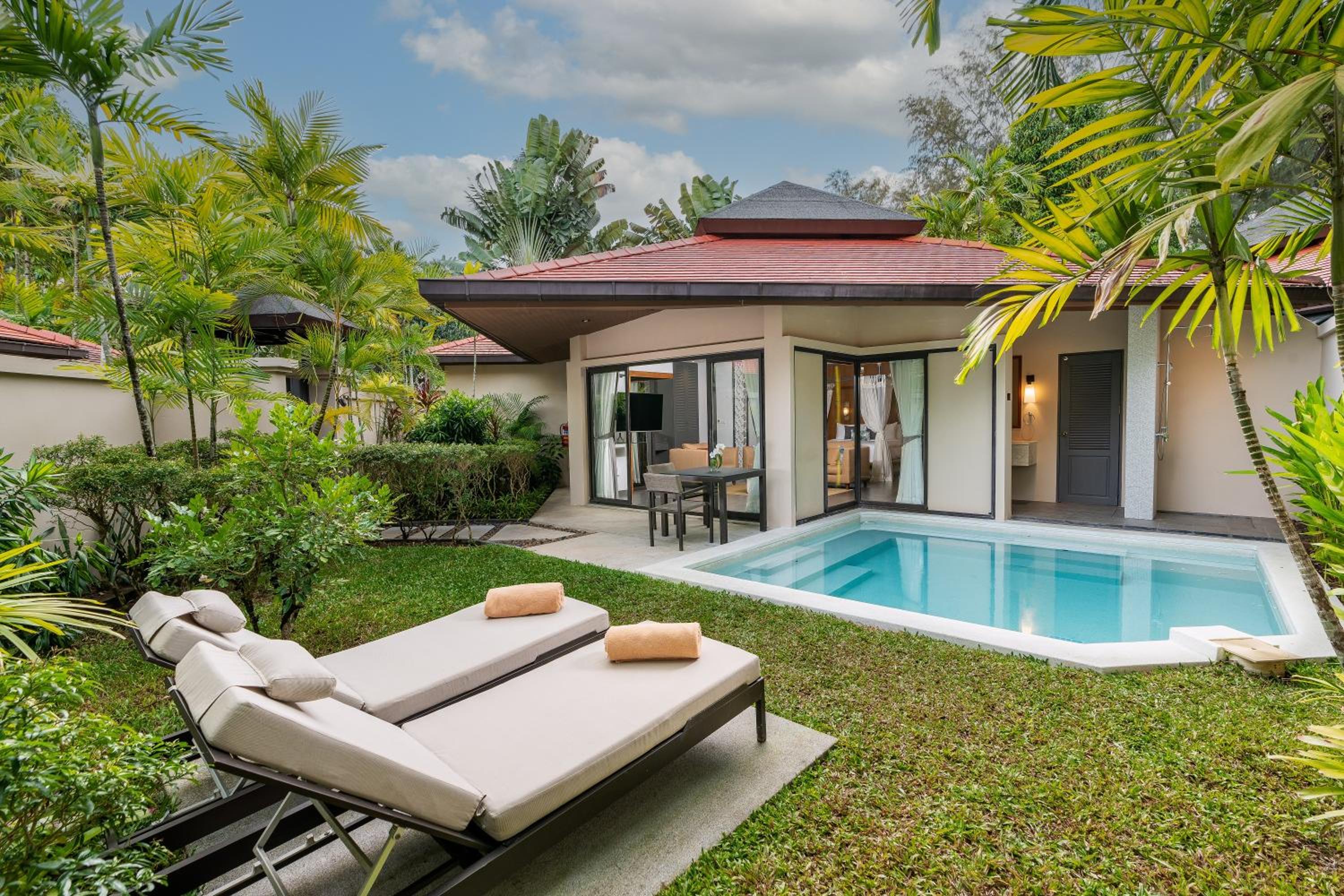 Garden Pool Villa