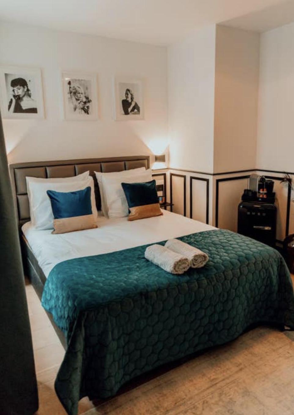 Double Room with Balcony photo 2