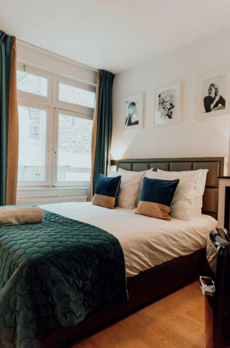 Double Room with Balcony photo 3