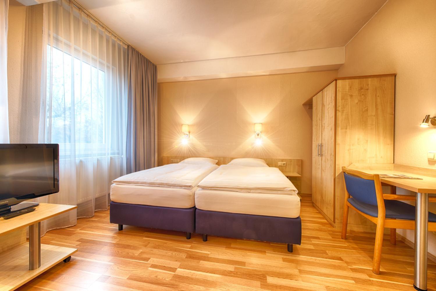 Comfort Triple Room