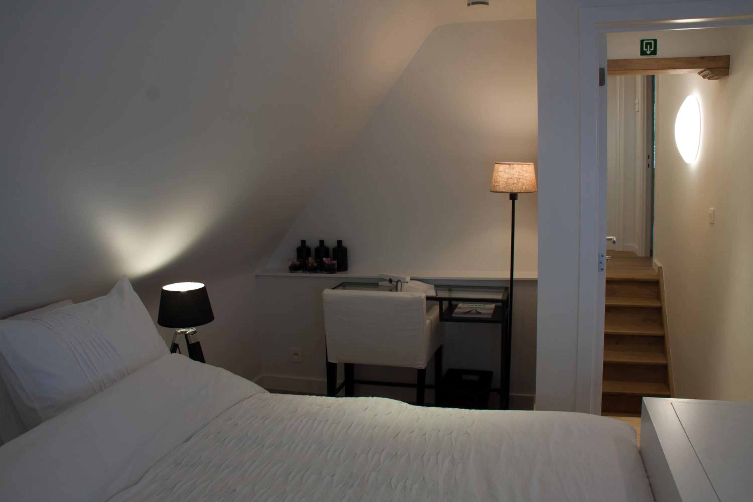 Deluxe Double or Twin Room photo 2