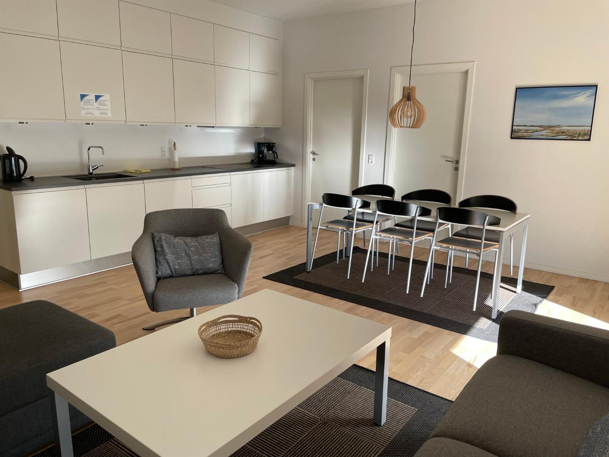 Two-Bedroom Apartment (6) with Terrace photo 2