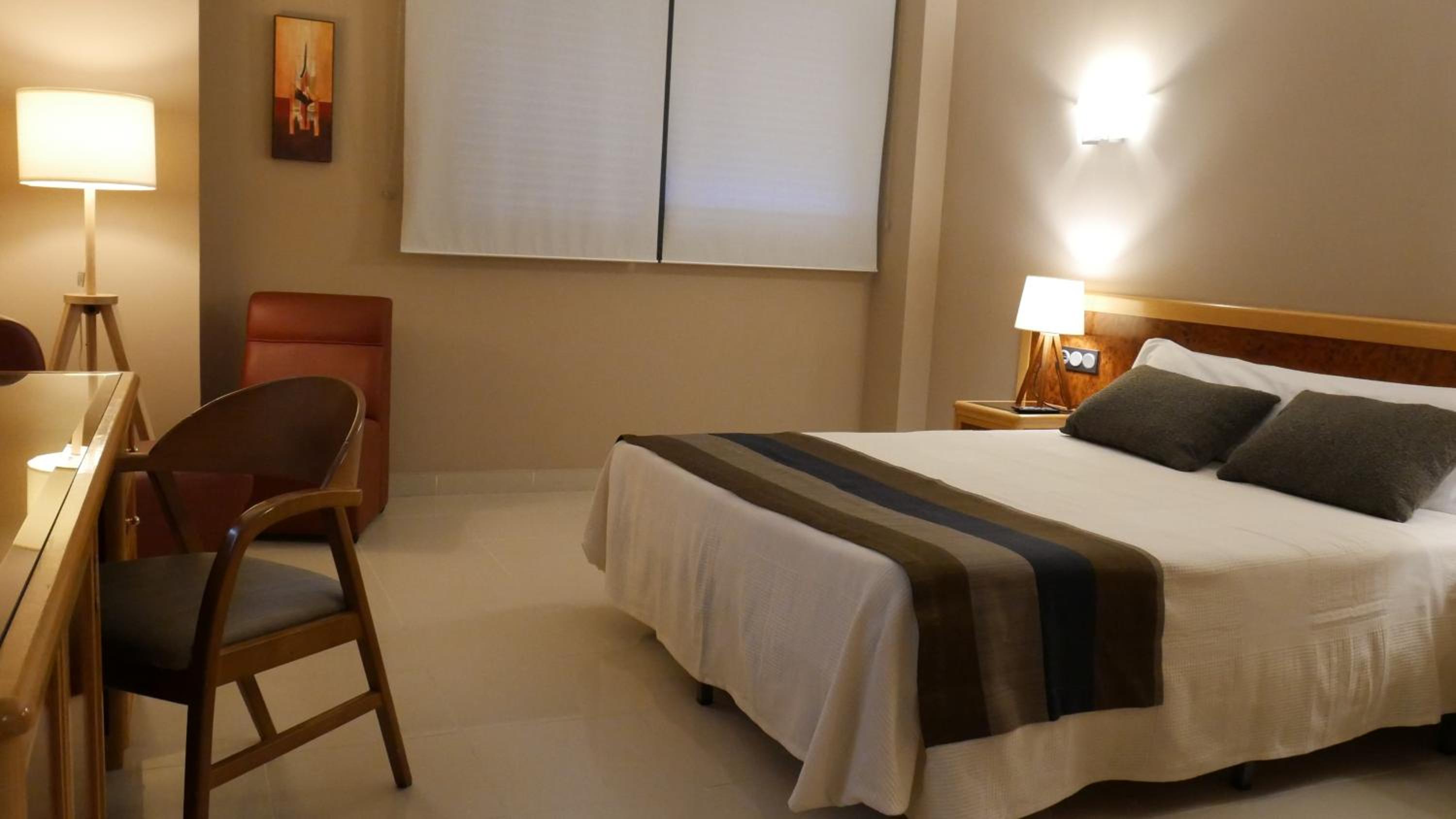 Habitación Estándar con Dos Camas Individuales
