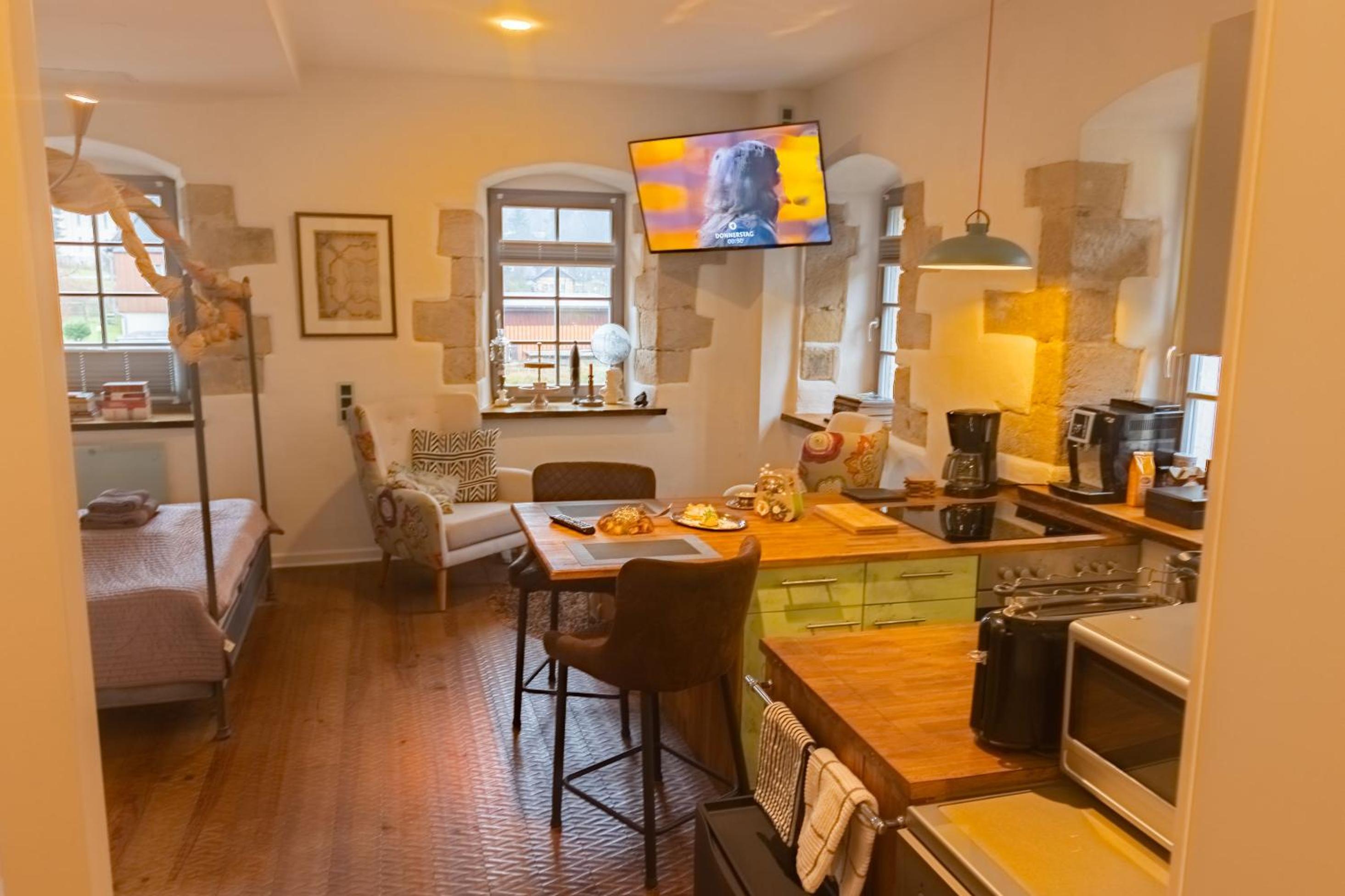 Apartment photo 1