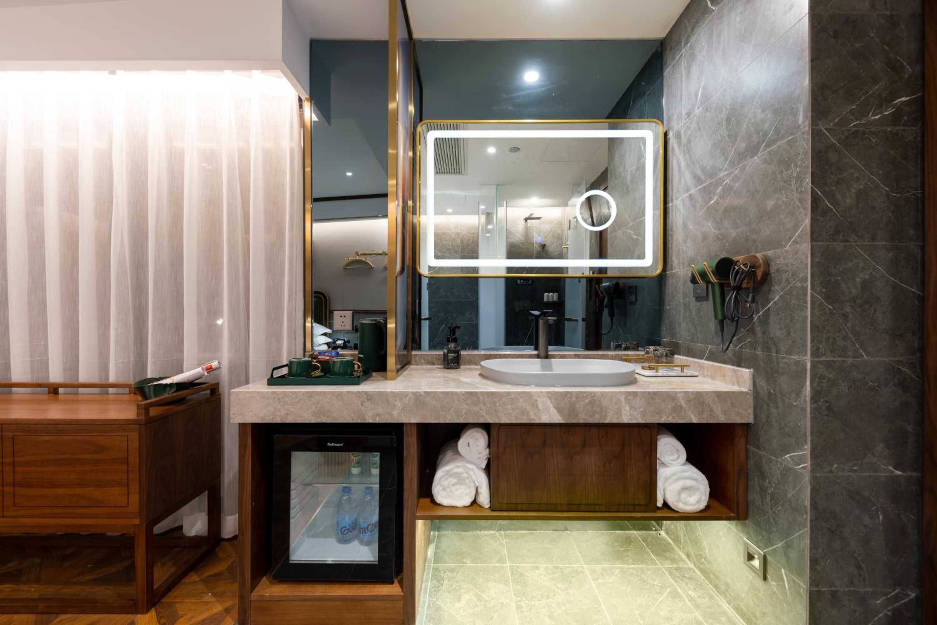Superior Business Double Room - Photo 6