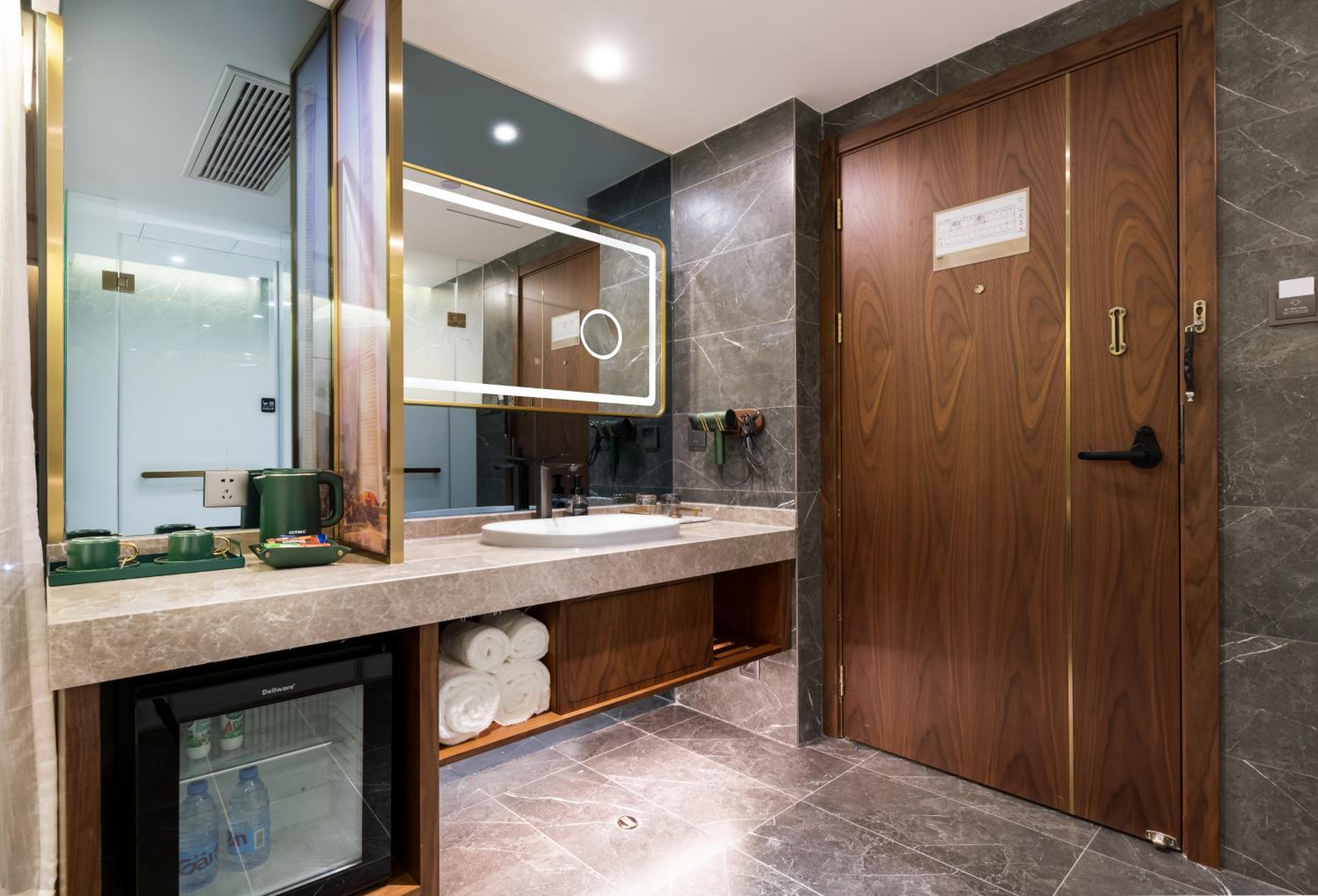 Classic Business Twin Room - Photo 4
