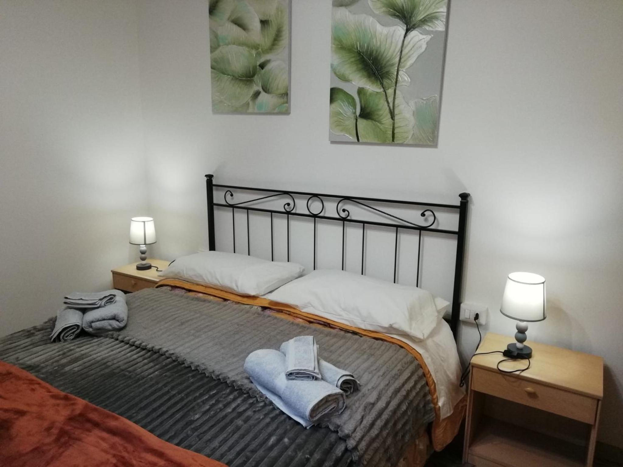 One-Bedroom House photo 1