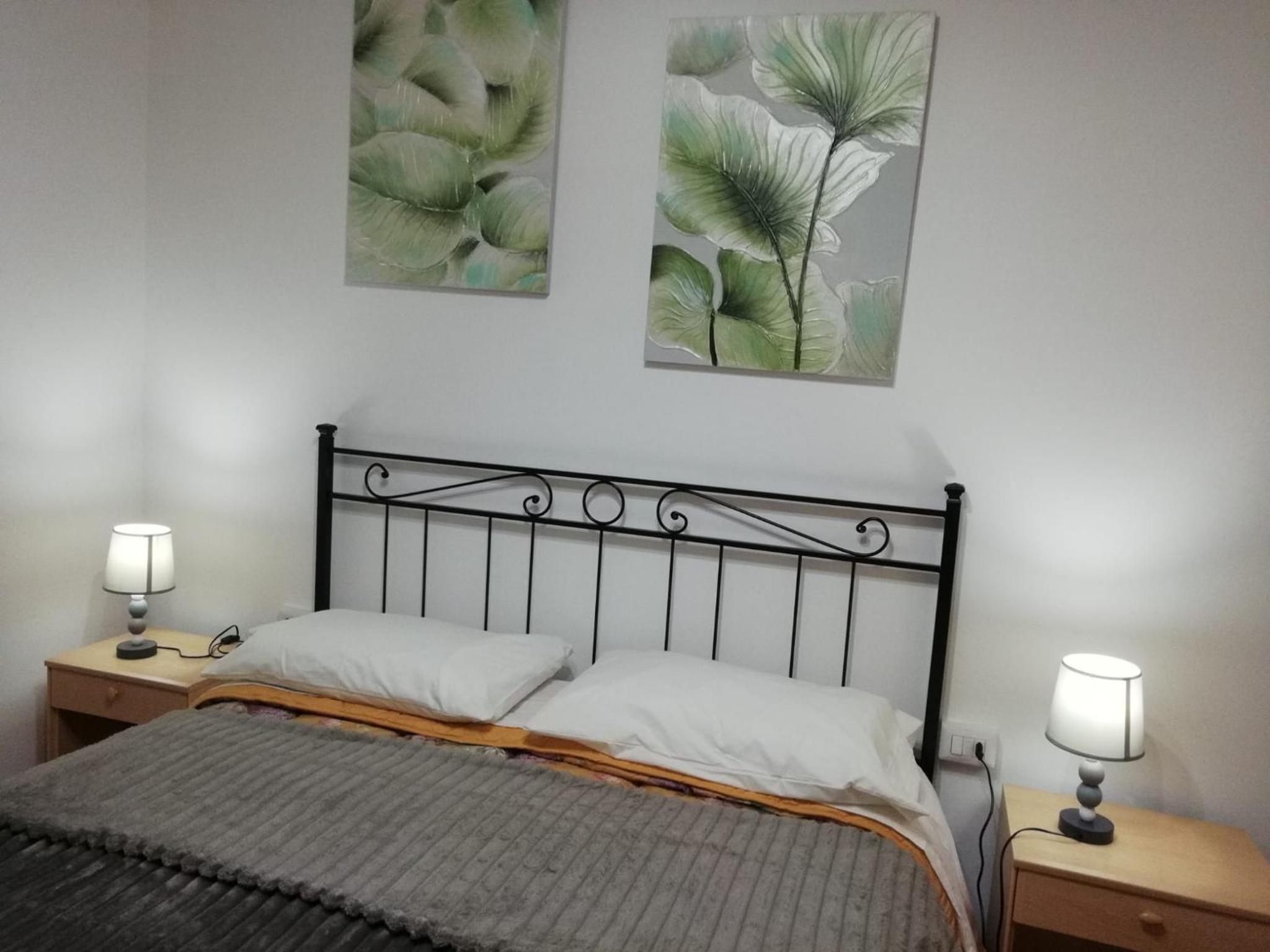 One-Bedroom House photo 2