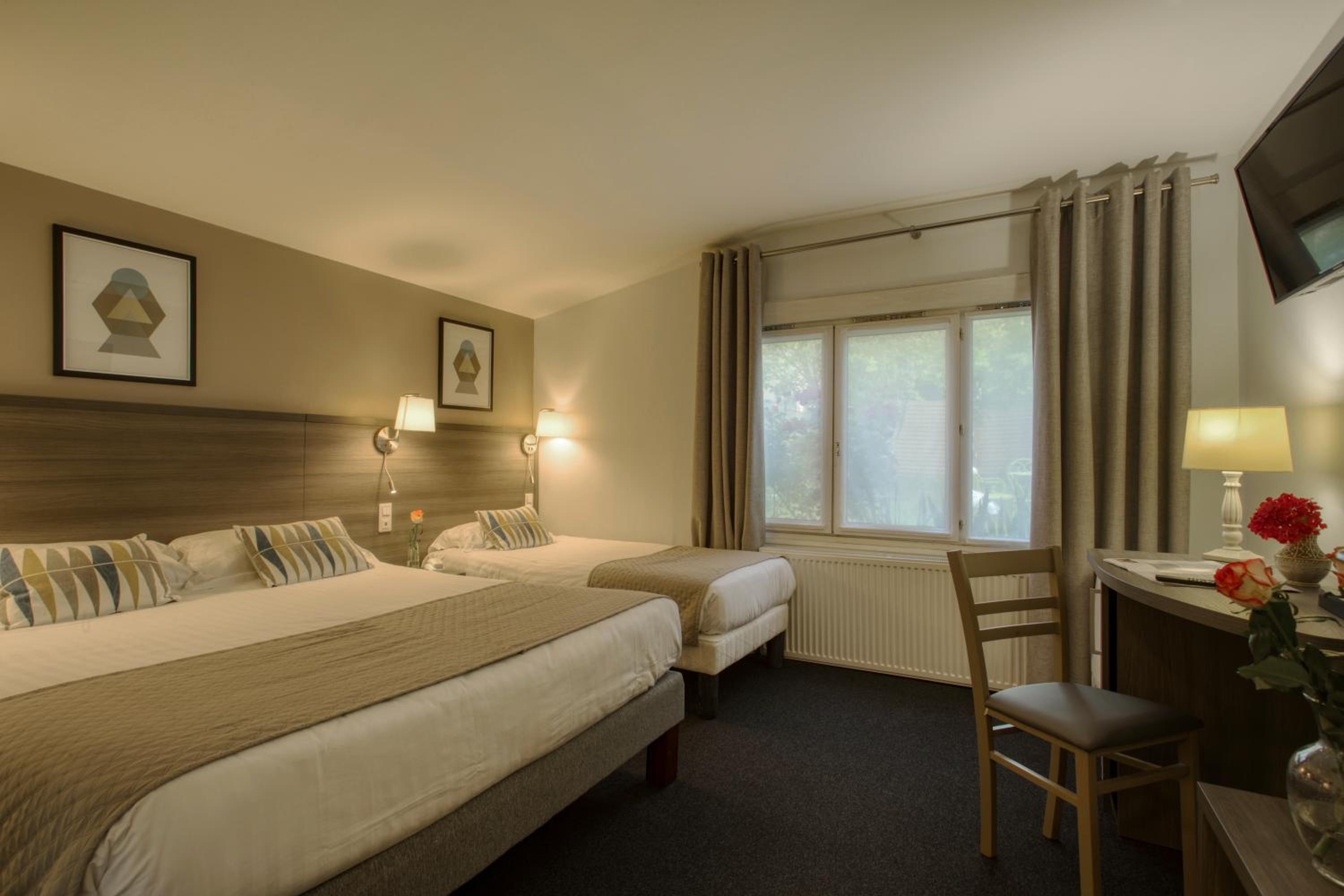 Triple Room - Photo 2