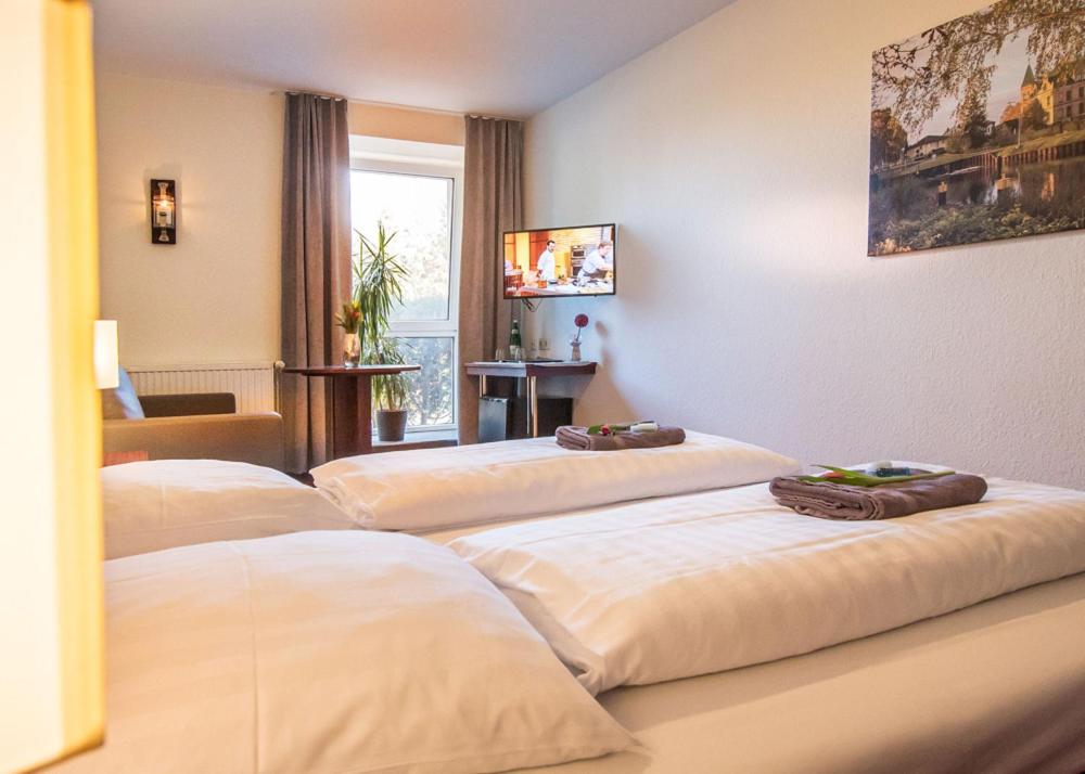 Double Room - Disability Access photo 2