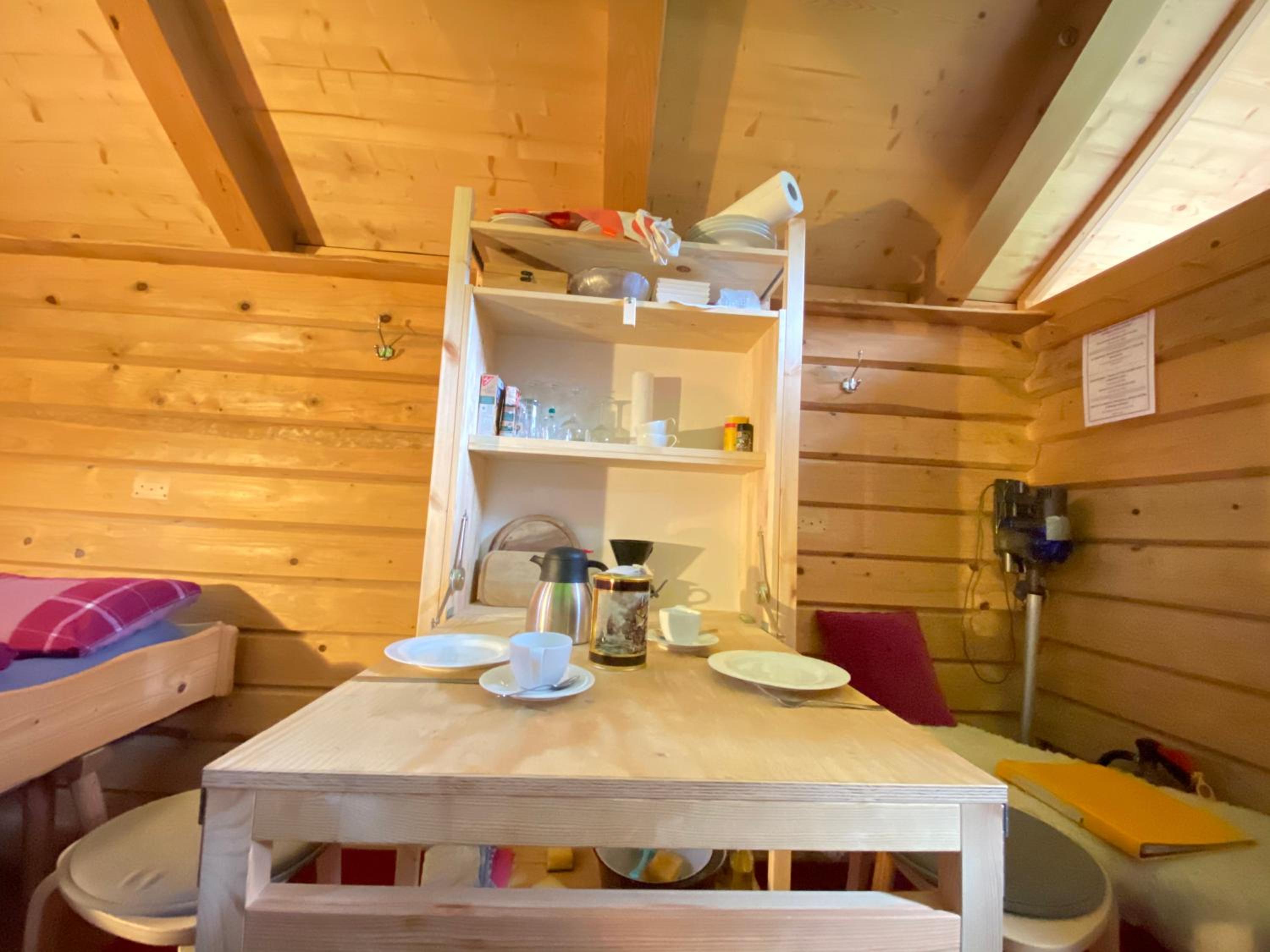 Mobile Home photo 3