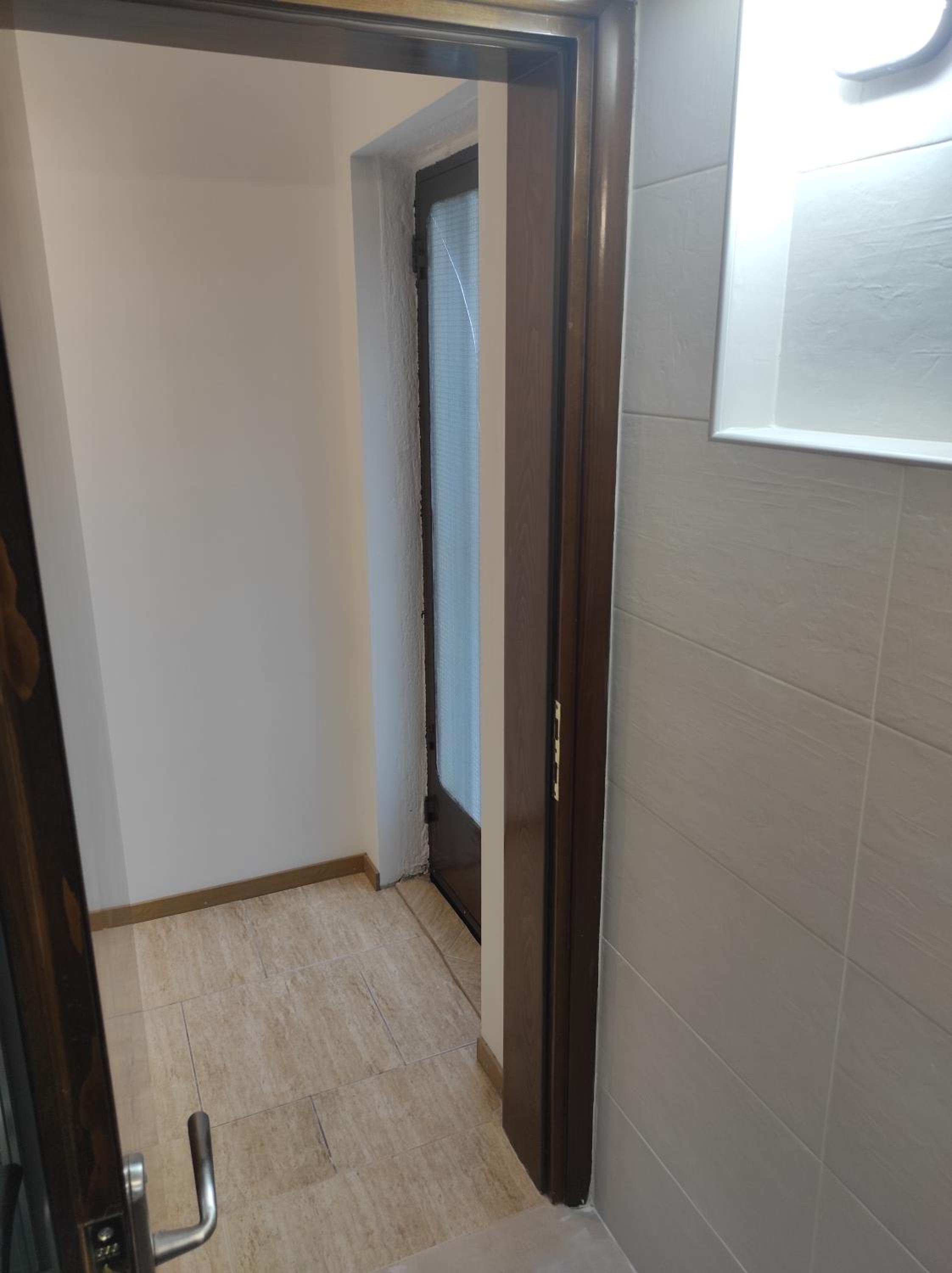 Standard Double or Twin Room with Balcony - Photo 5