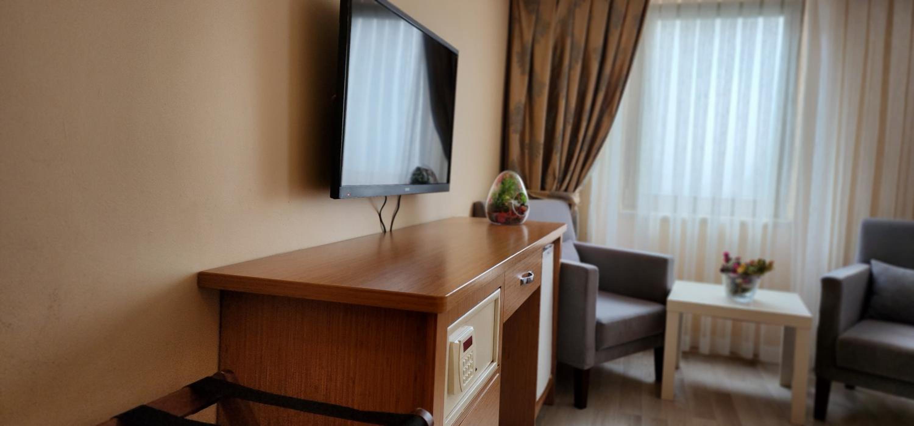 Superior Double or Twin Room photo 2