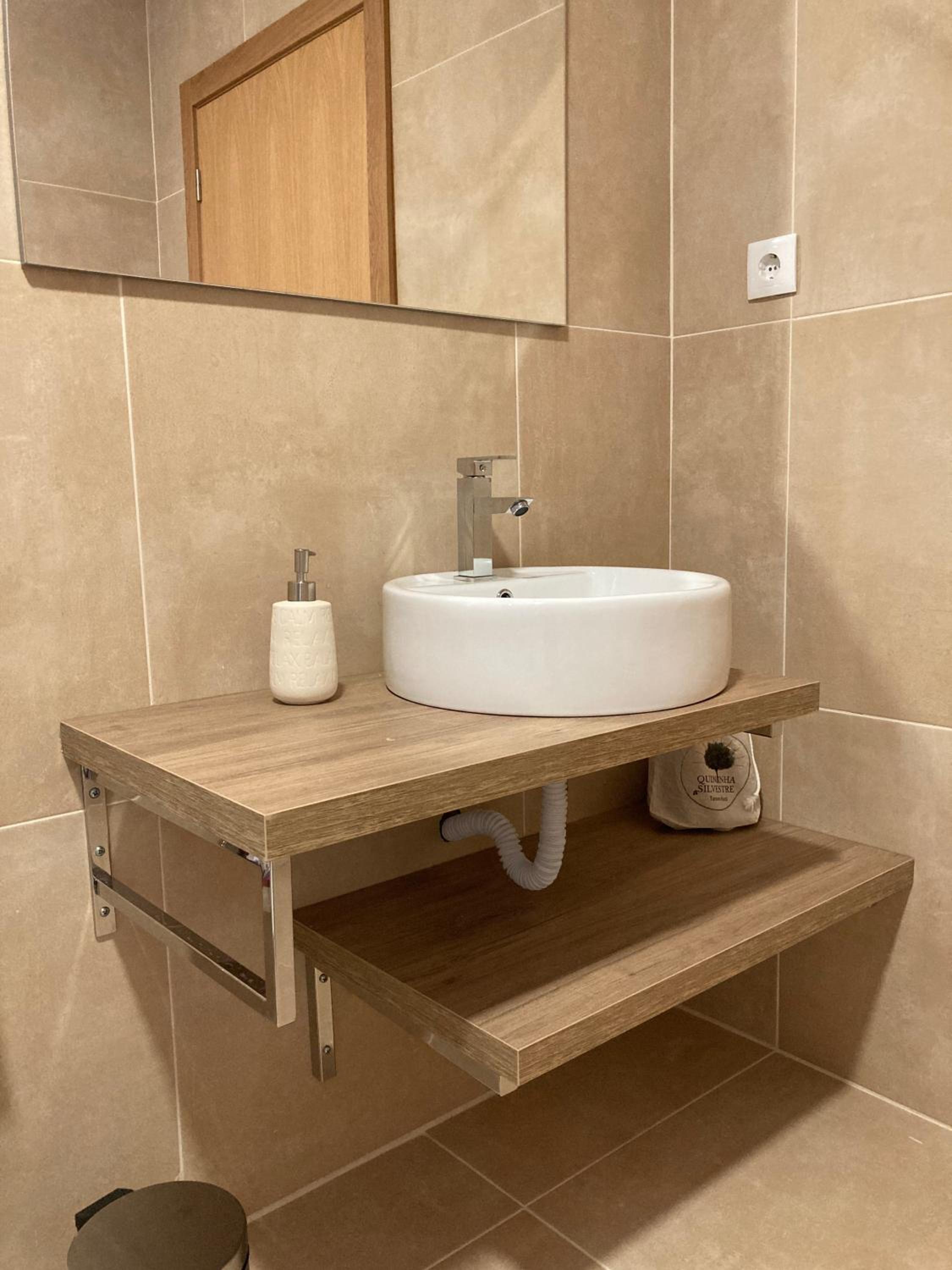 Classic Triple Room - Photo 3