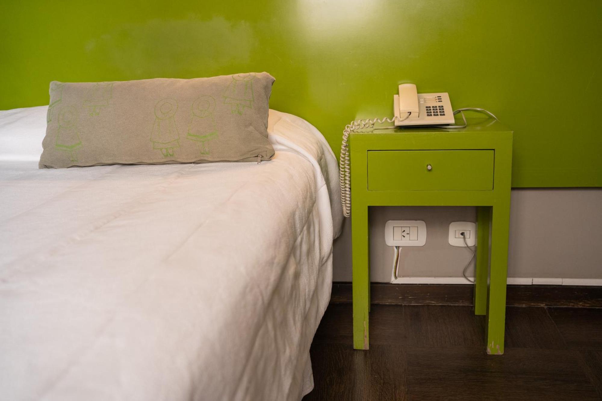 Single Room photo 2