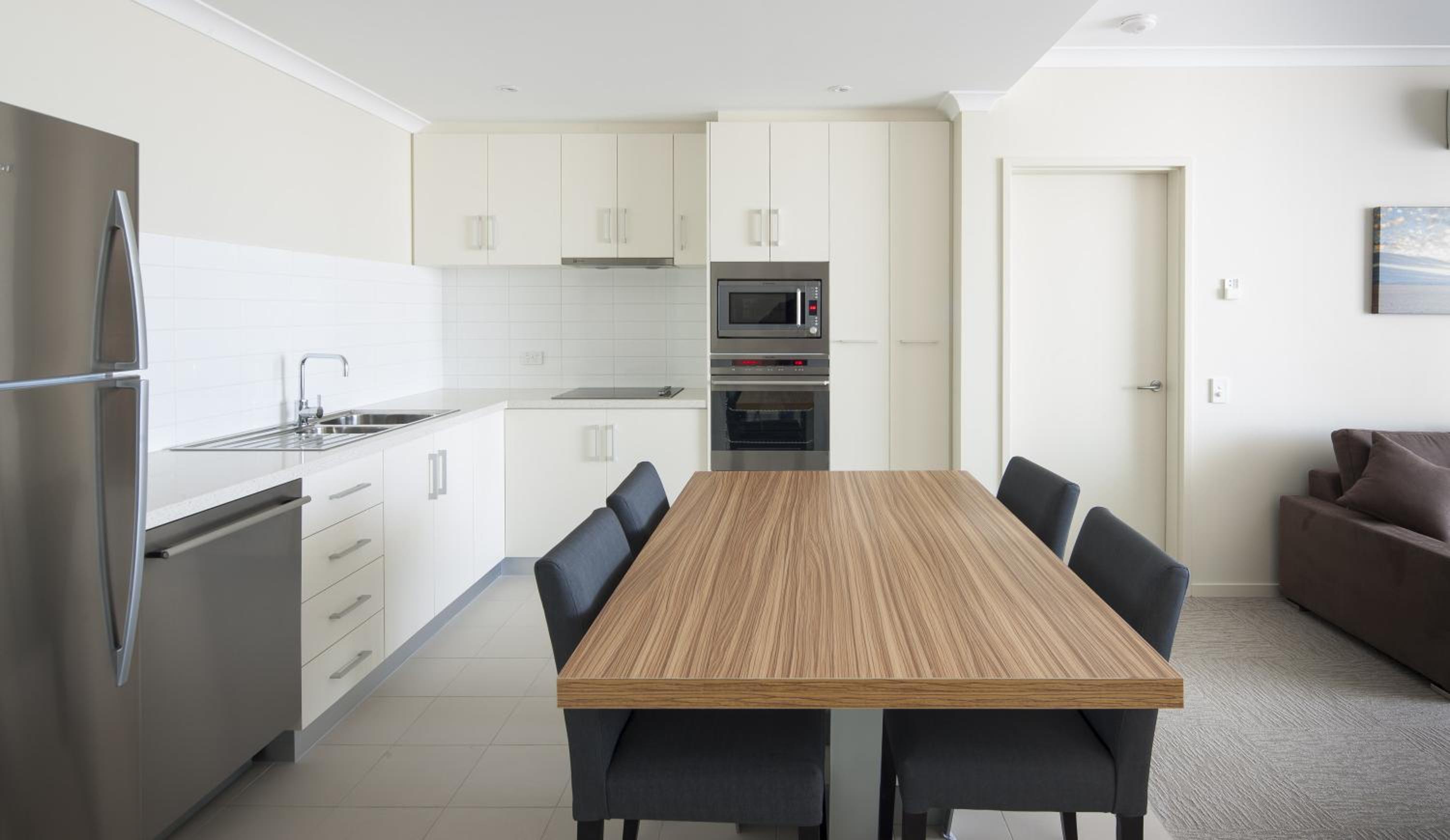 Superior Two-Bedroom Apartment - Photo 4