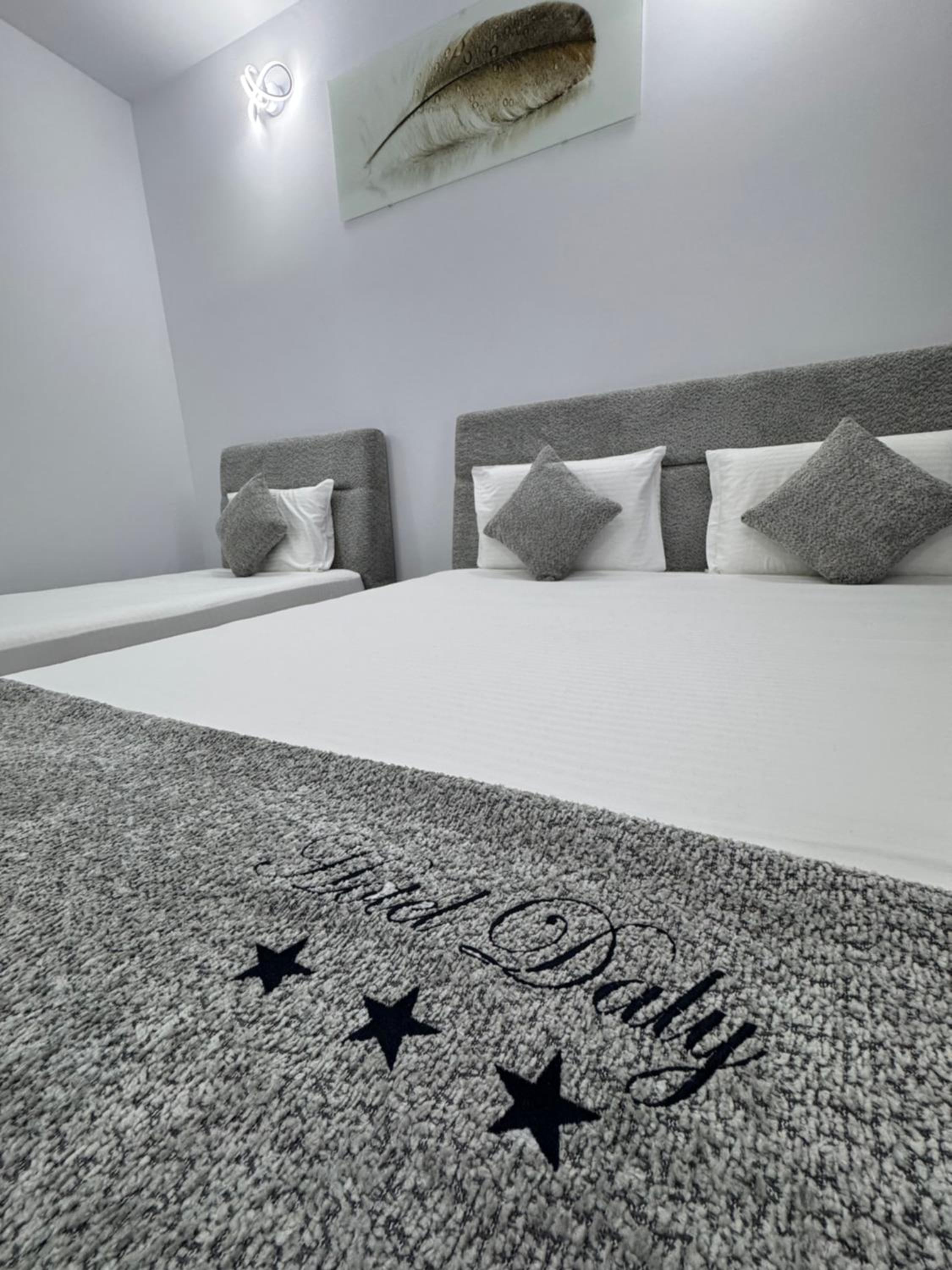 Superior Triple Room photo 2