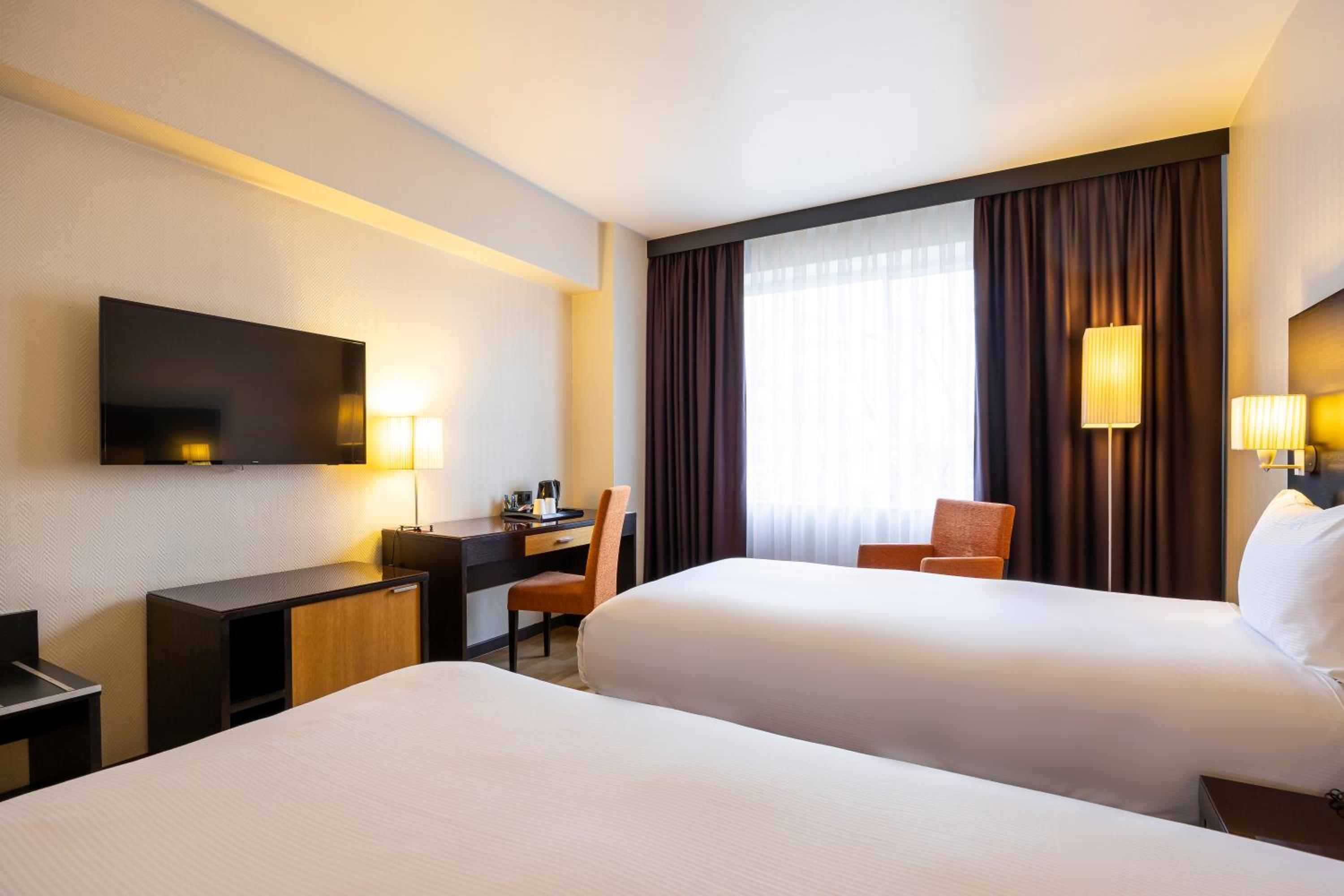 Twin Room - Photo 5