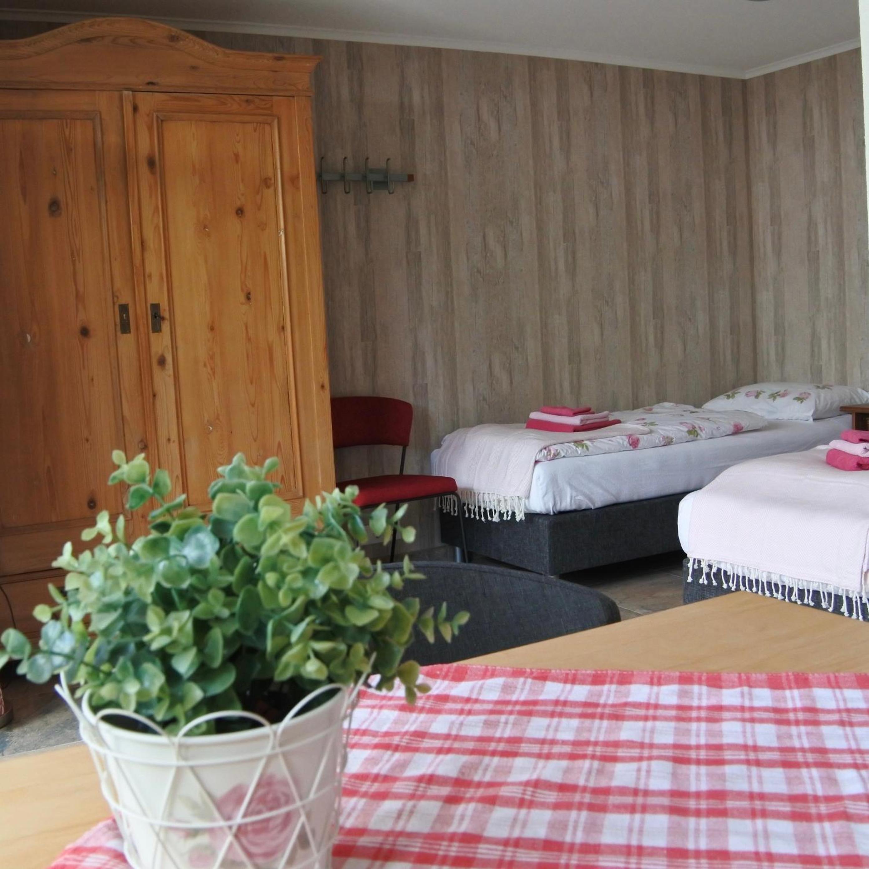 Double Or Twin Room With Private Bathroom photo 1