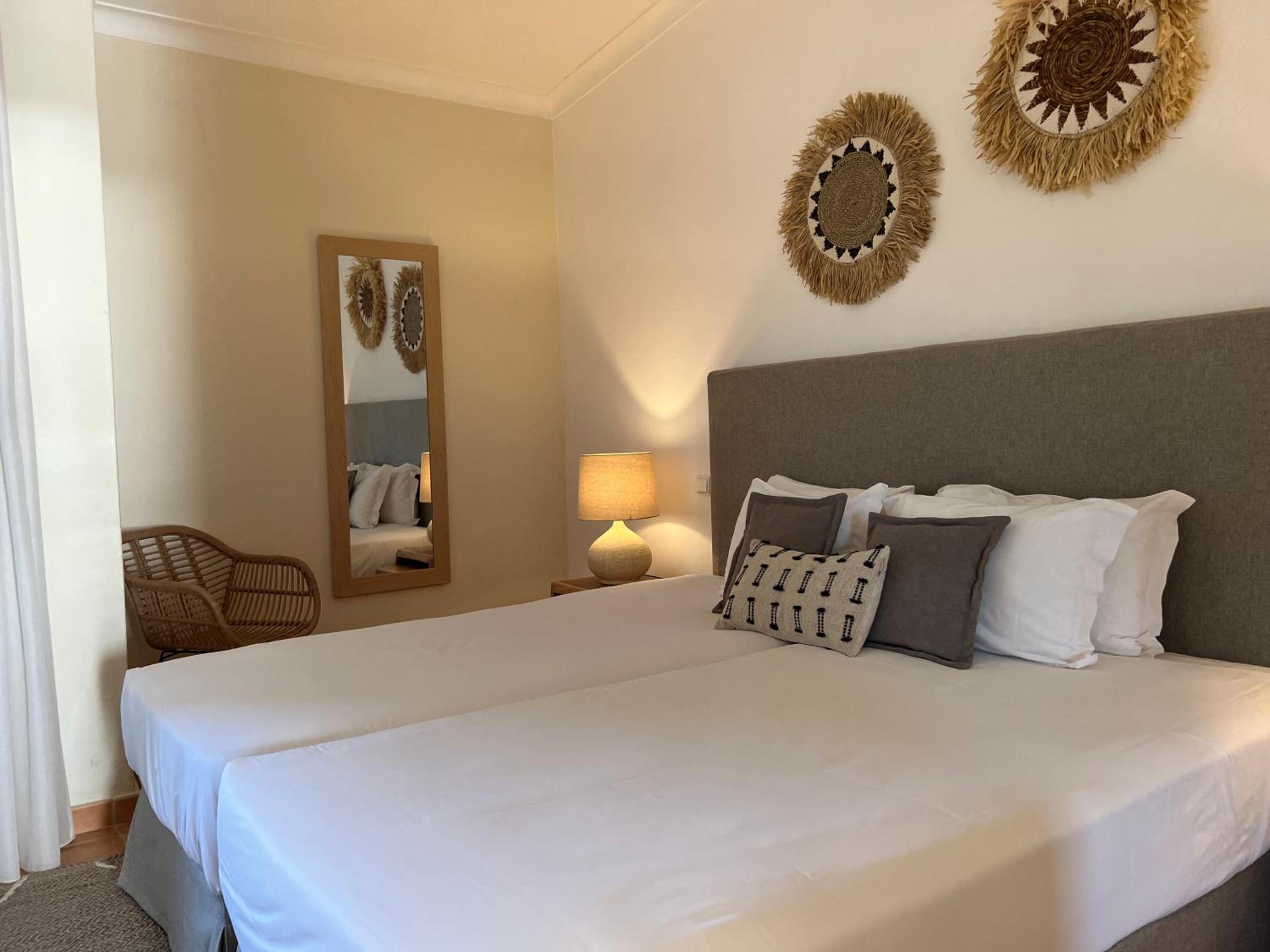Standard Two-Bedroom Apartment  - Photo 1