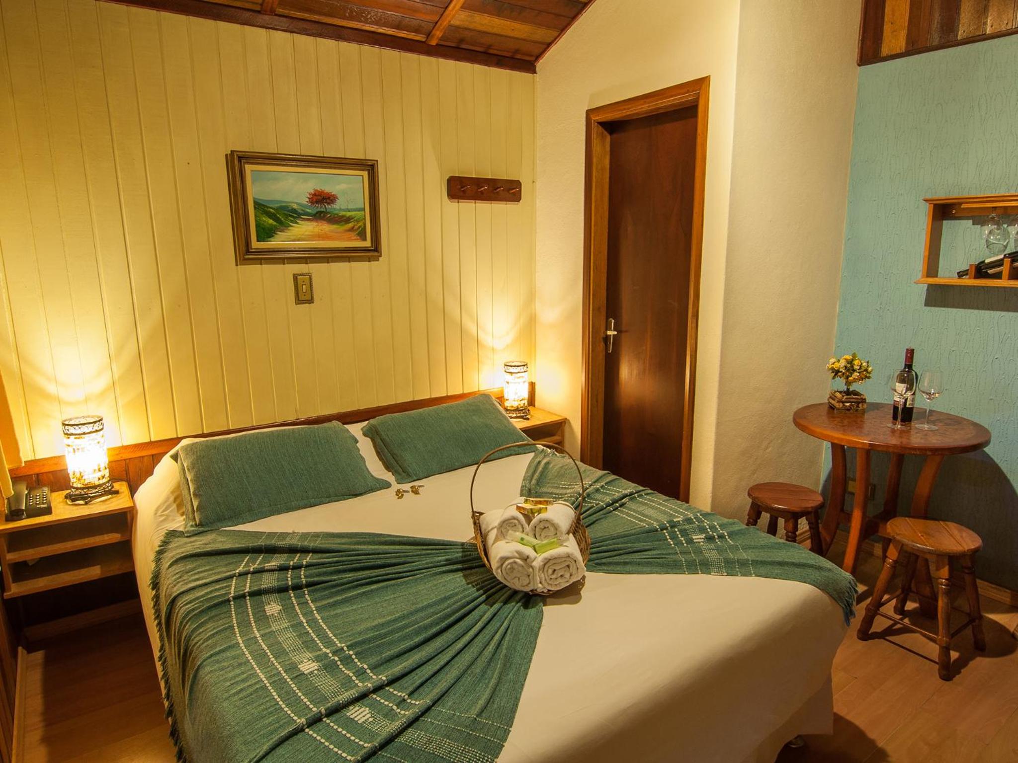Double Room with Spa Bath photo 3