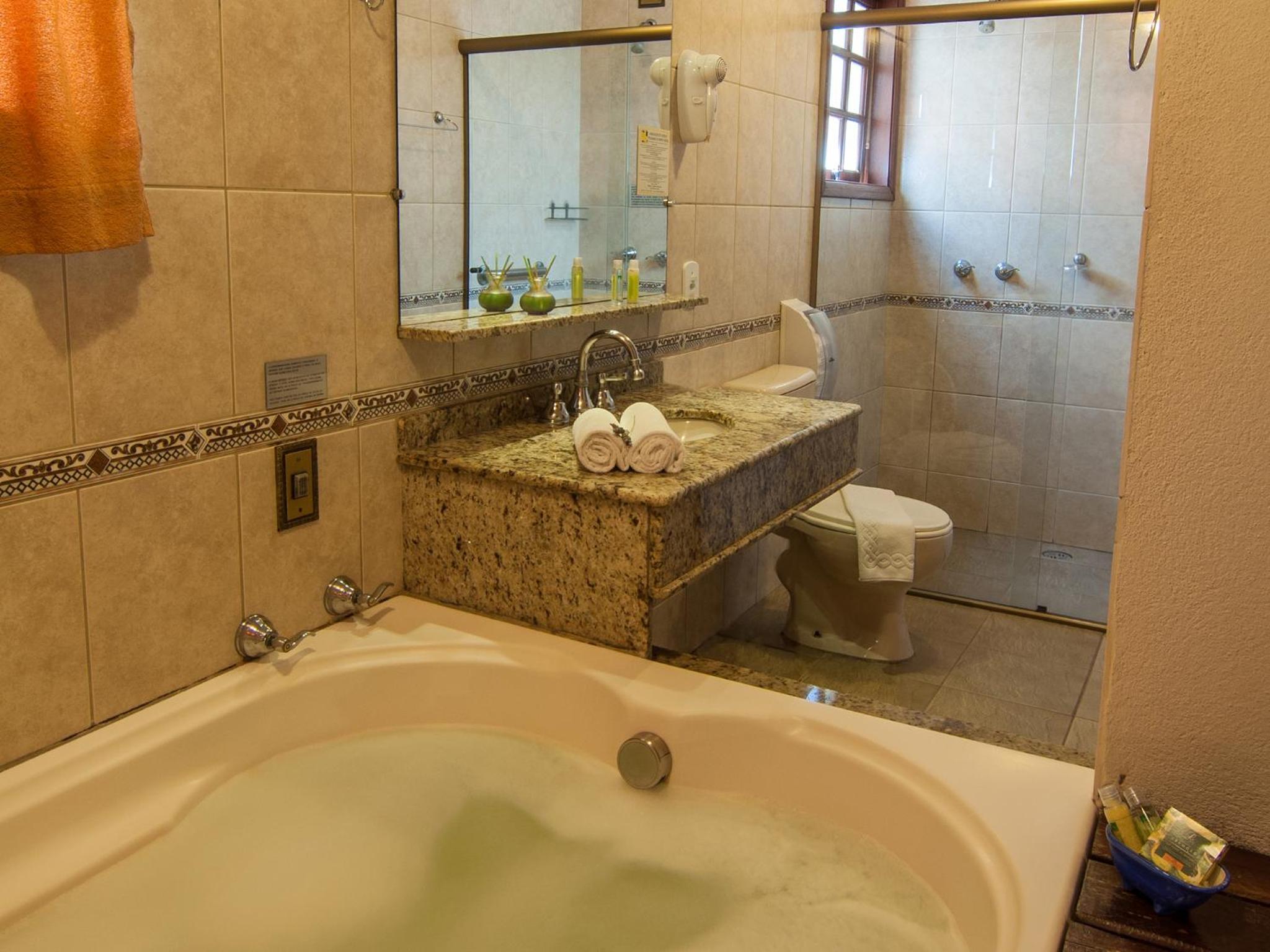 Luxury Apartment com Spa Bath and Deck photo 3