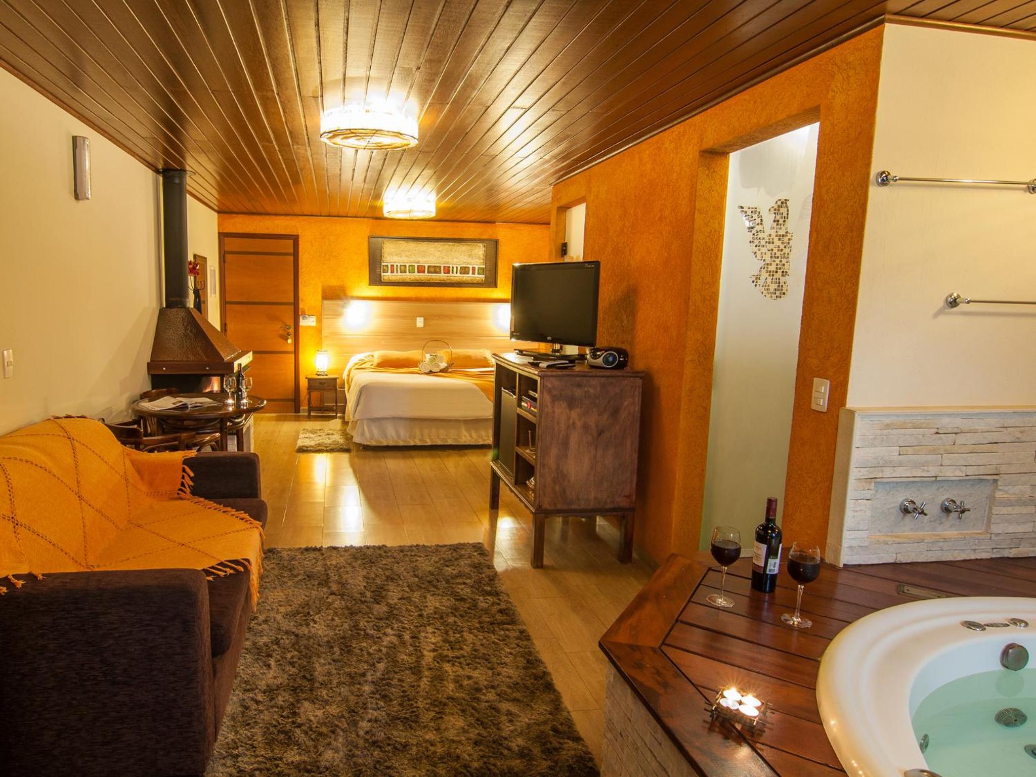 Premium Apartment with Spa Bath and Balcony photo 3