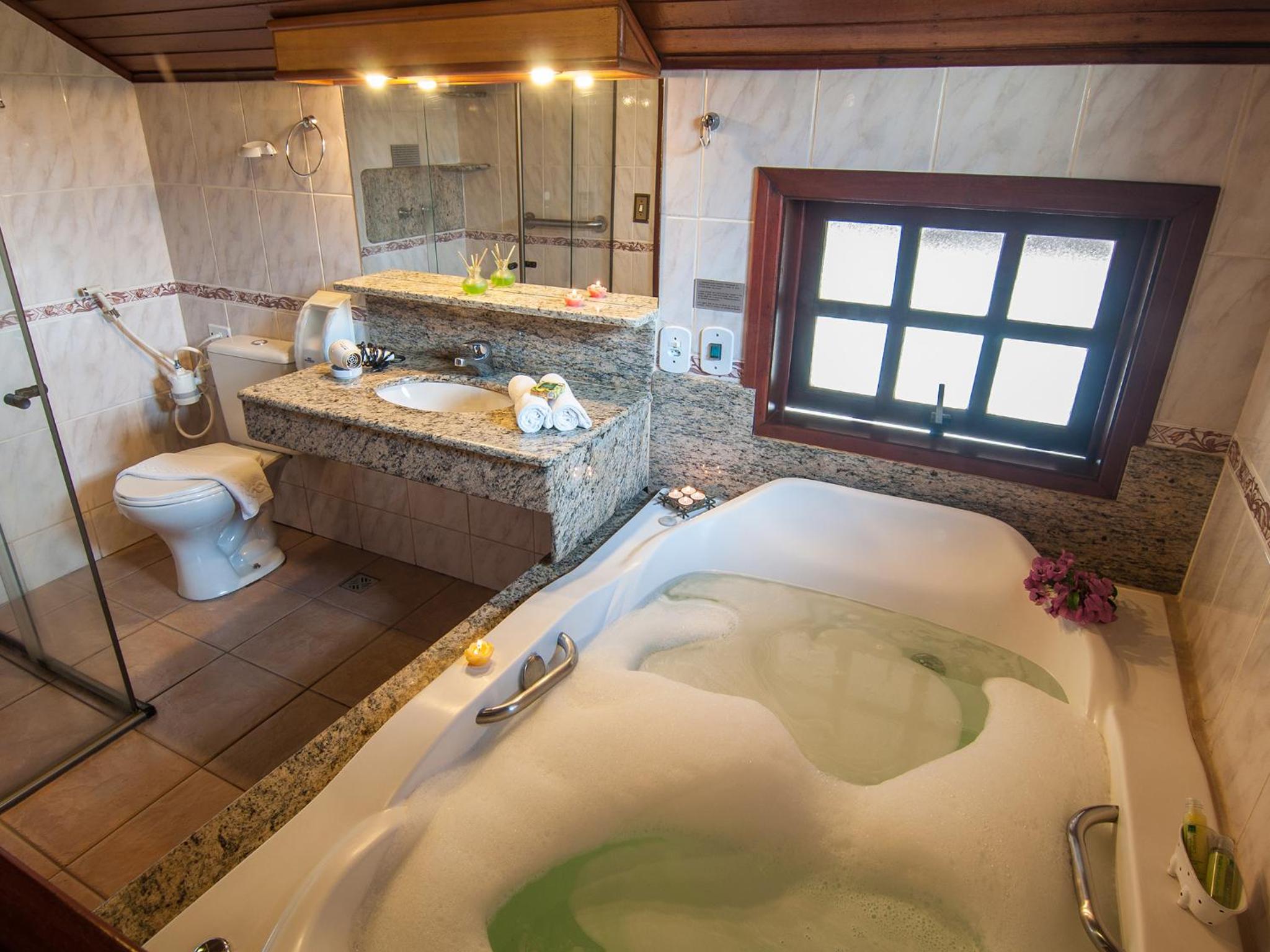 Luxury Apartment with Spa Bath  photo 2