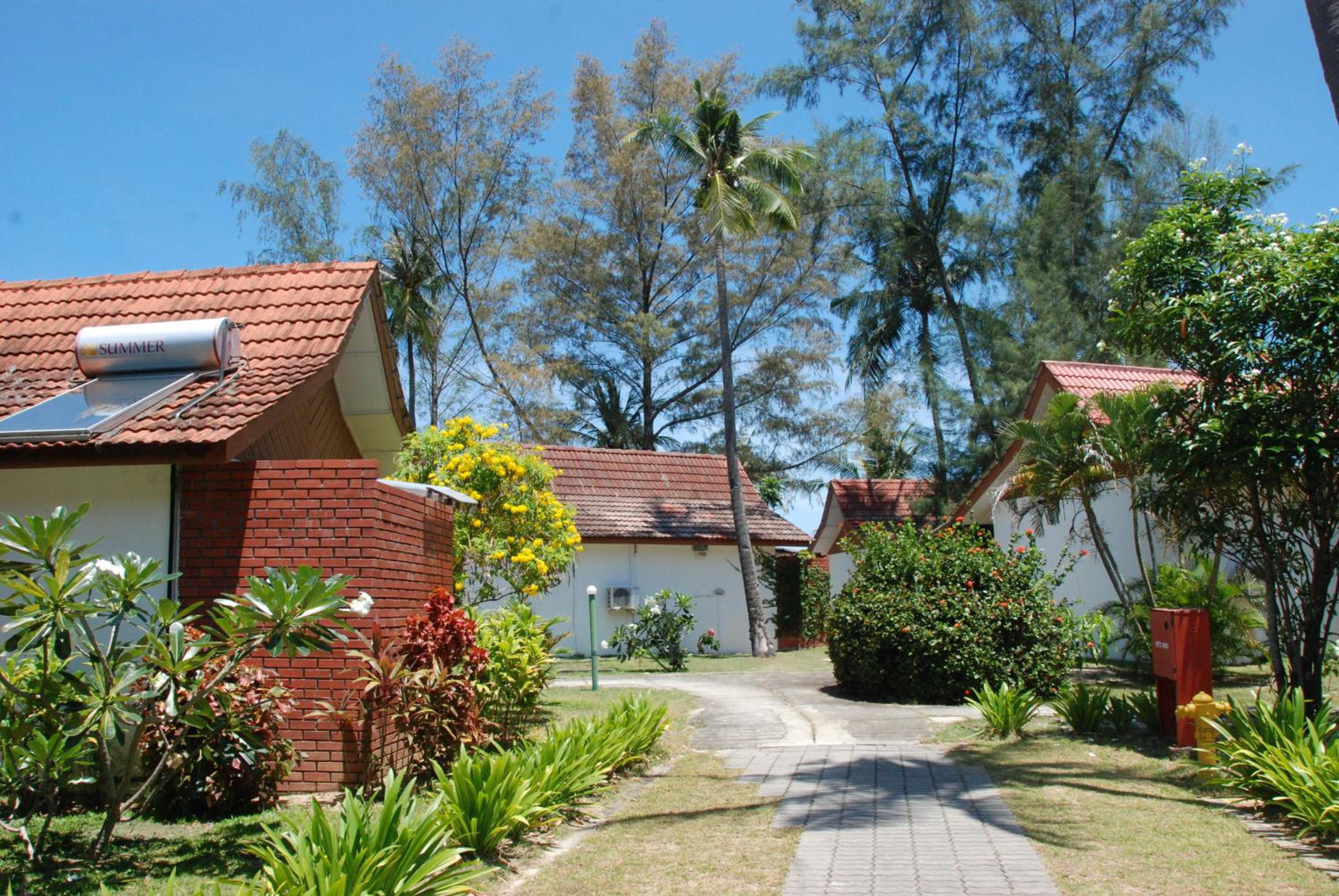 Villa With Garden View - Photo 8