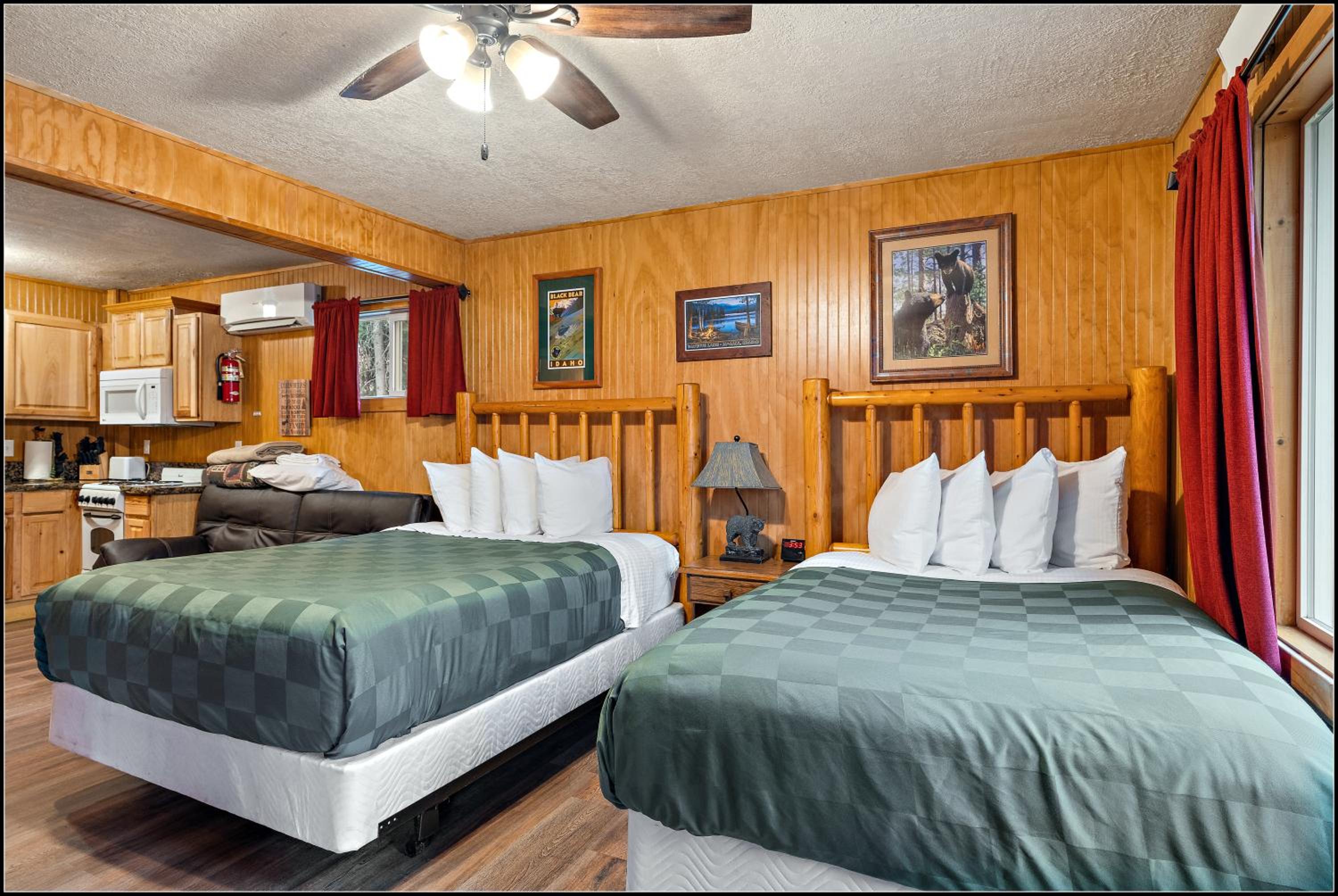 Bungalow #7