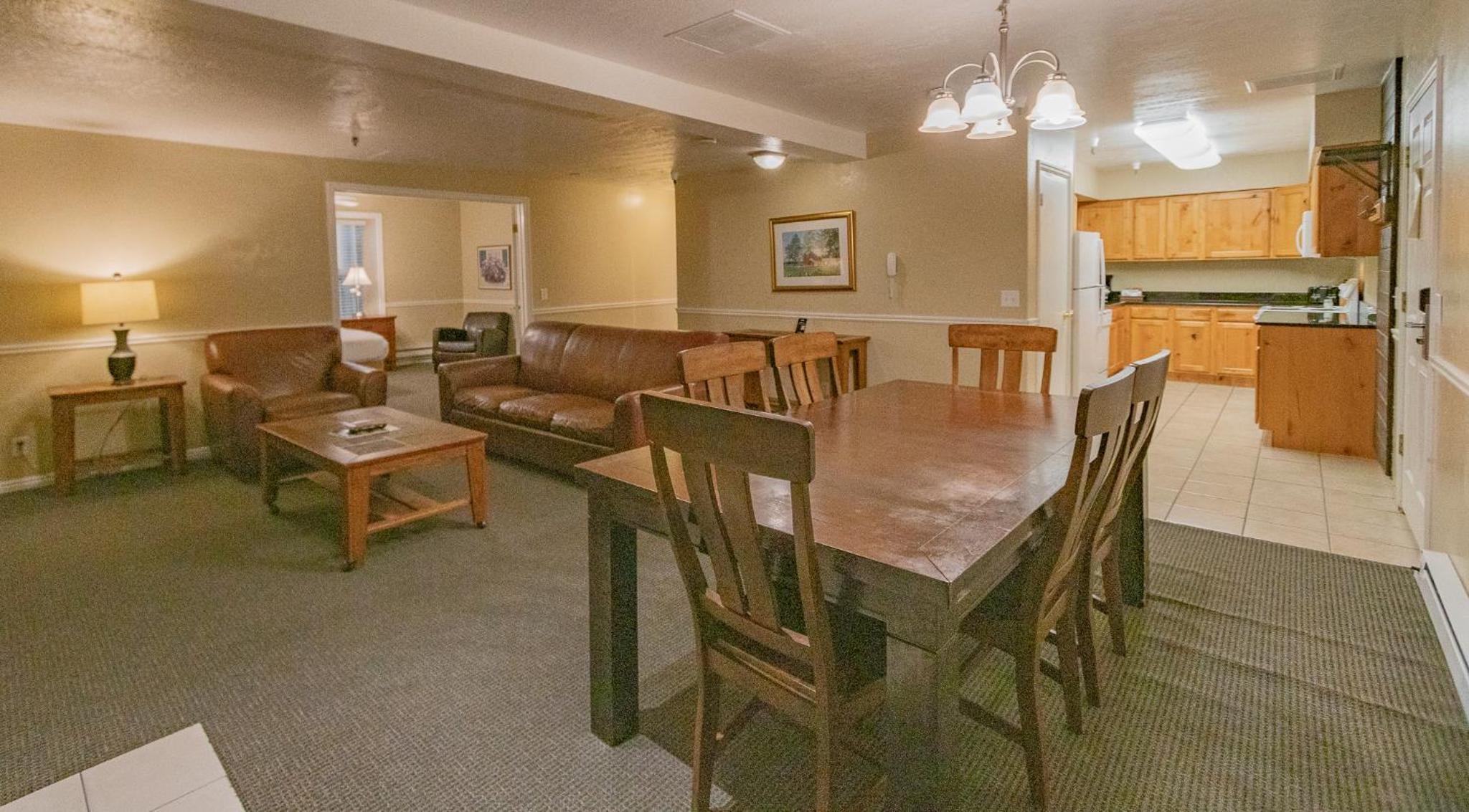 Two-Bedroom Suite