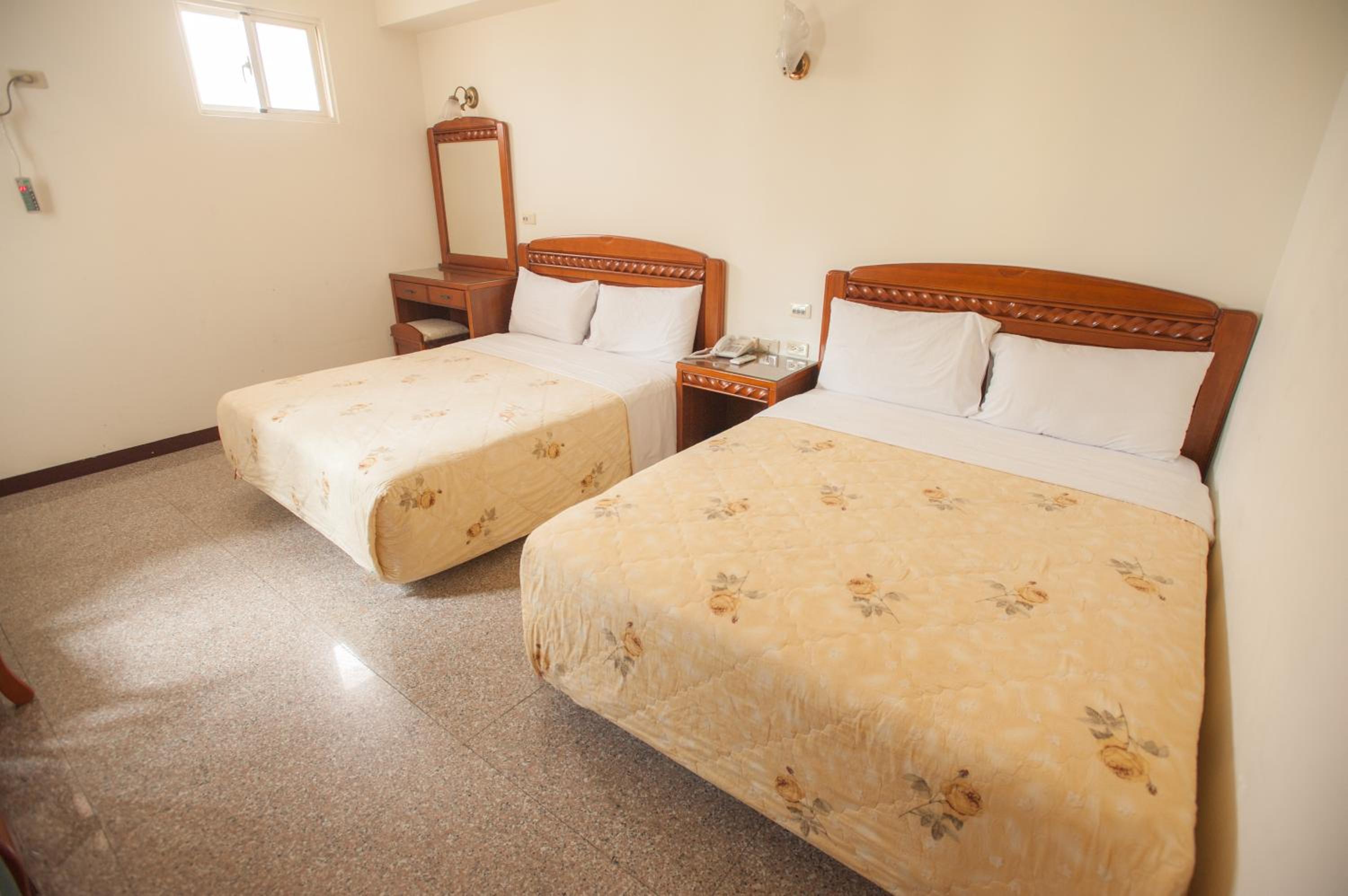 Busniess Quadruple Room
