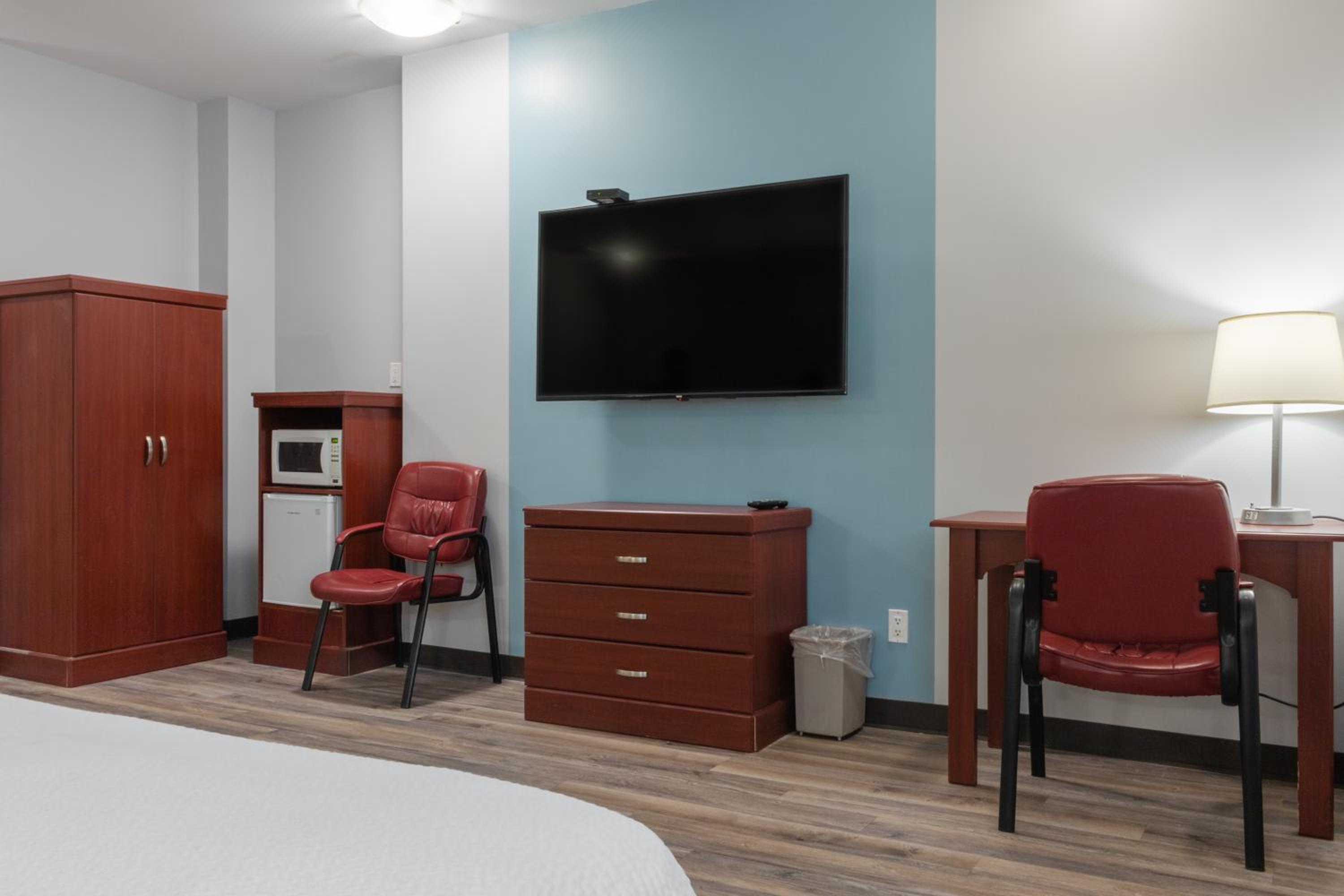 King Suite With Spa Bath photo 1