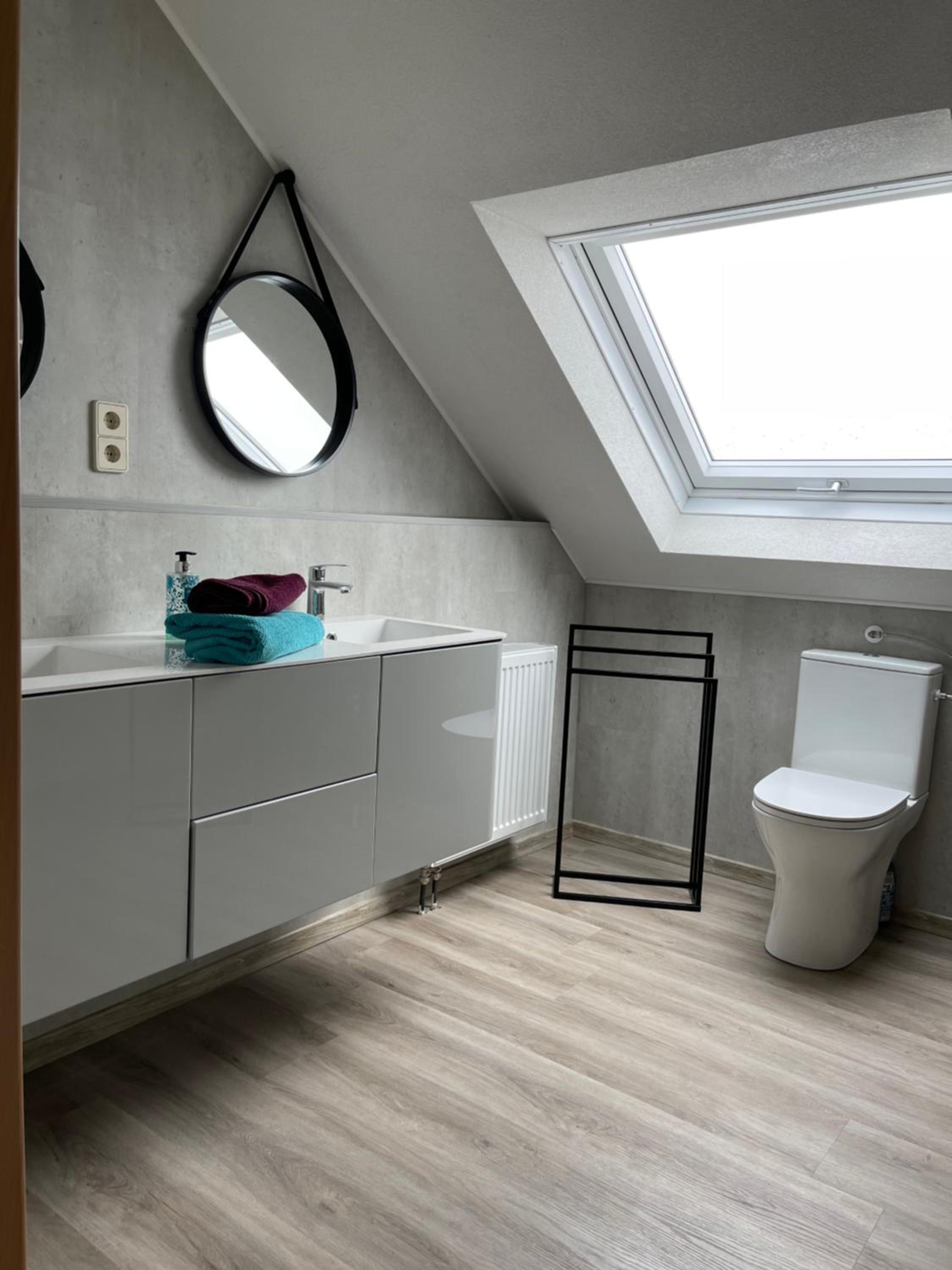 Three-Bedroom Apartment - Photo 17