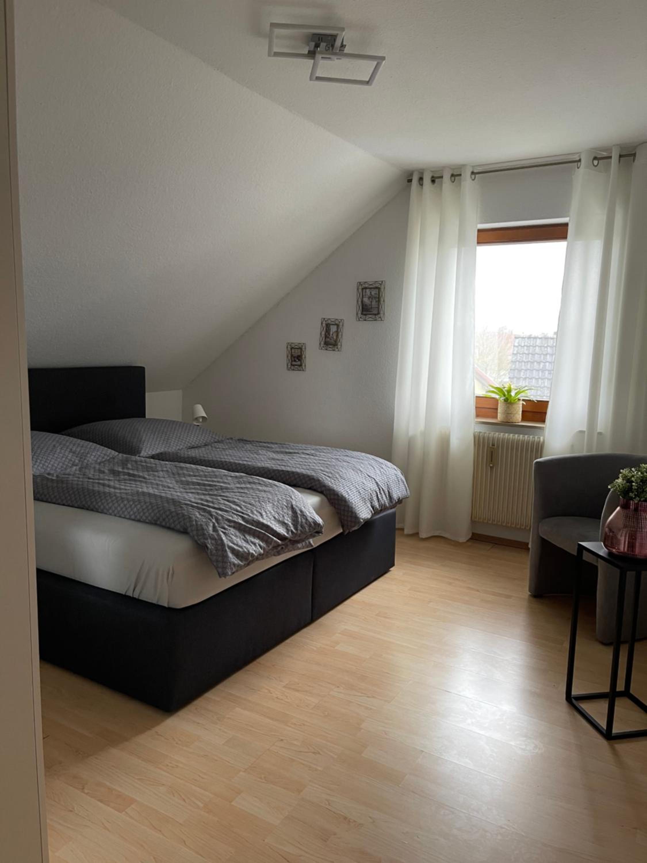 Three-Bedroom Apartment - Photo 12