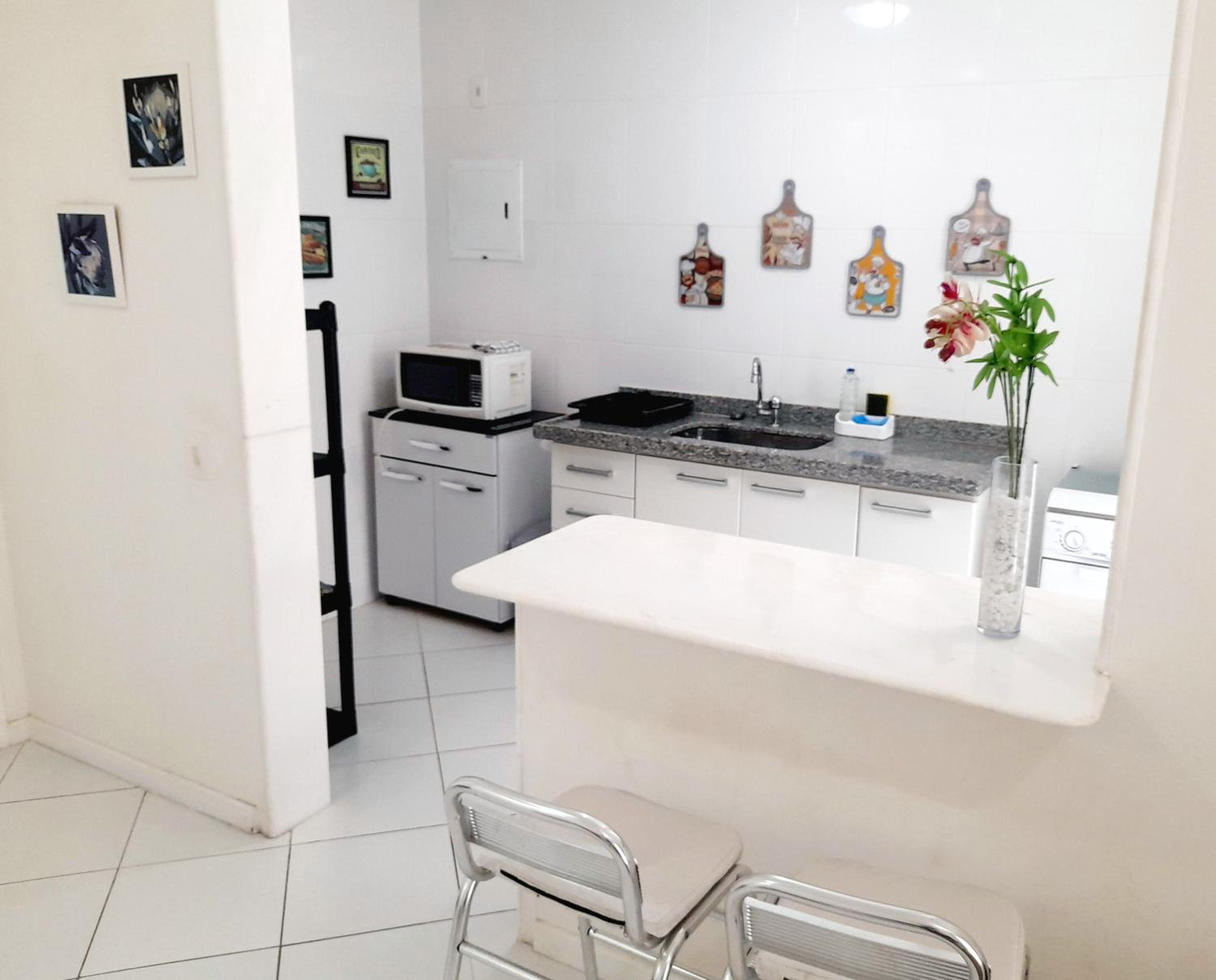 Apartment with Balcony - Photo 21