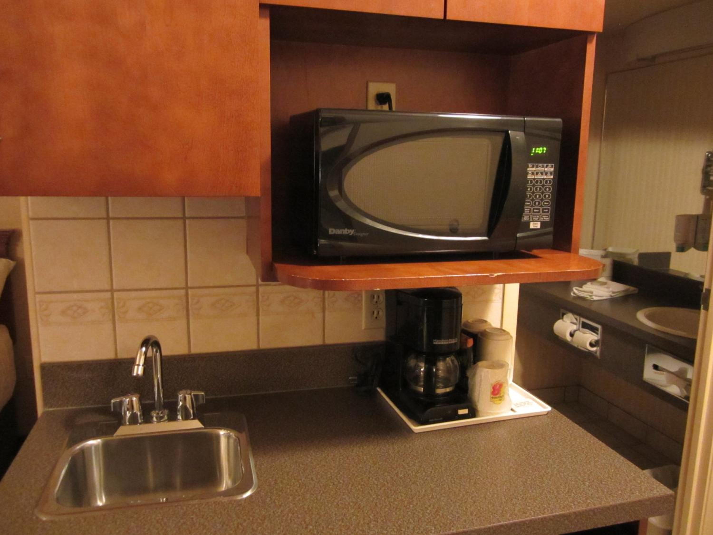 Super 8 by Wyndham Fort St. John BC, Photo 6