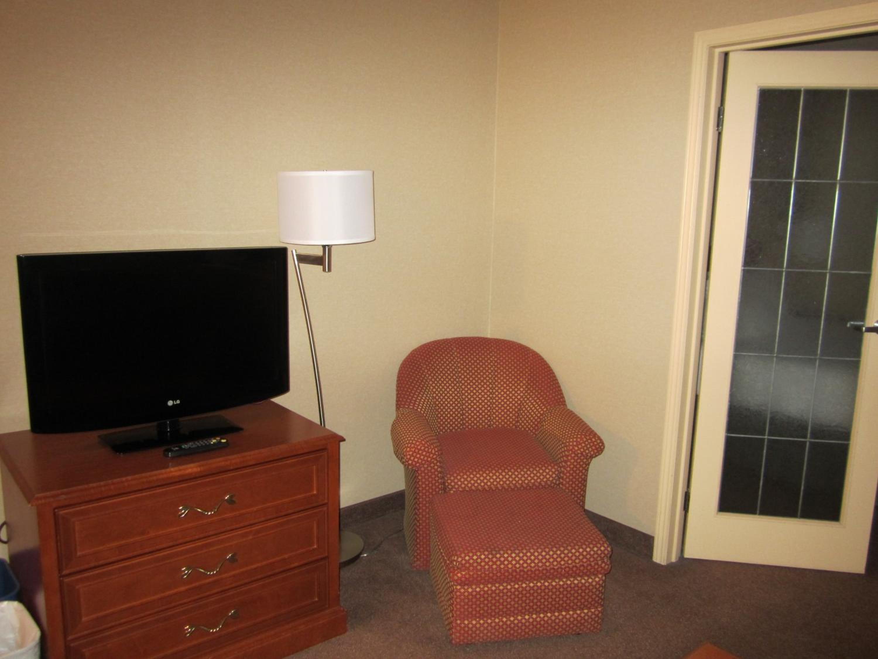 King Studio Suite - Non-Smoking