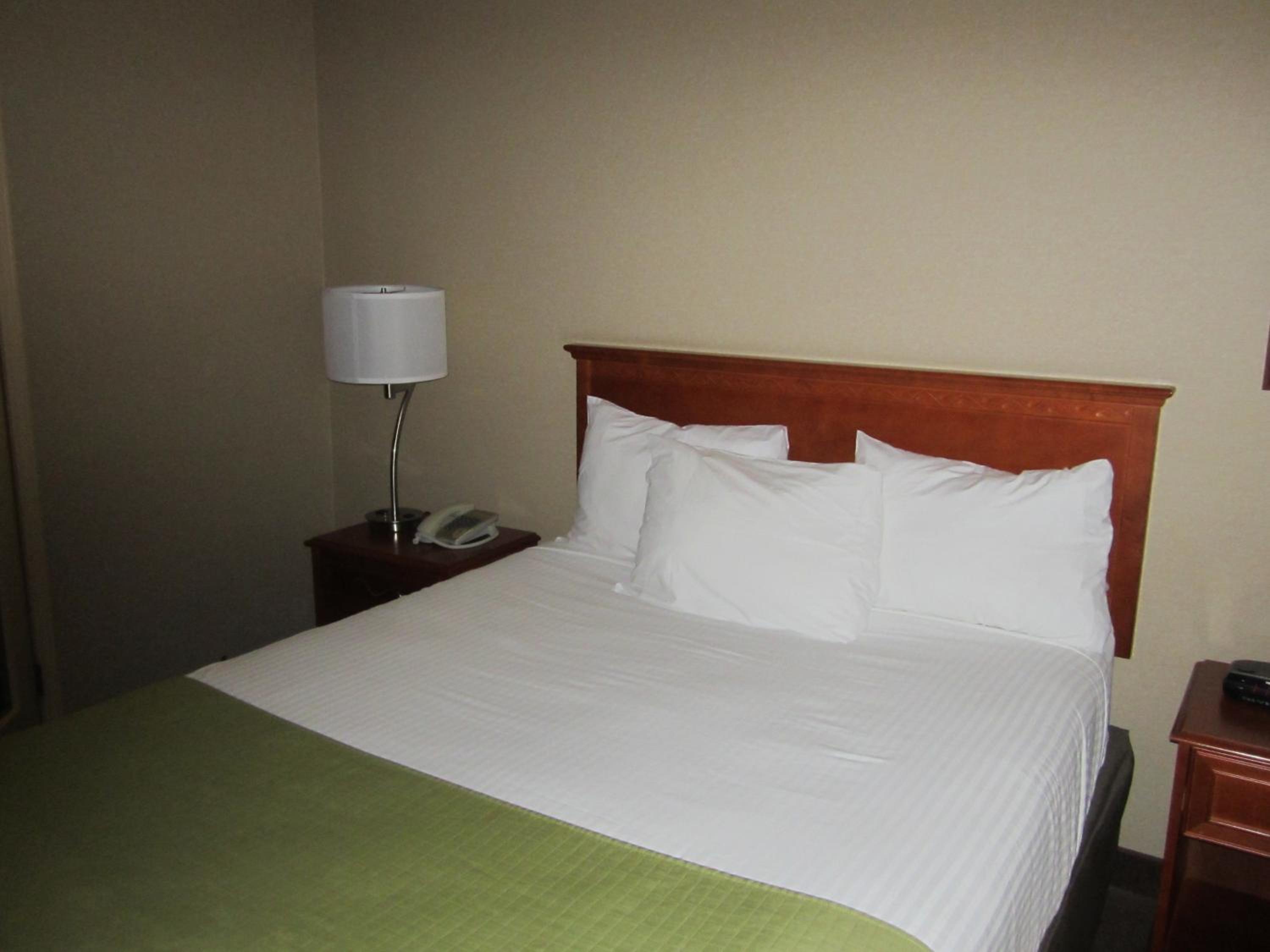 Super 8 by Wyndham Fort St. John BC, Photo 5