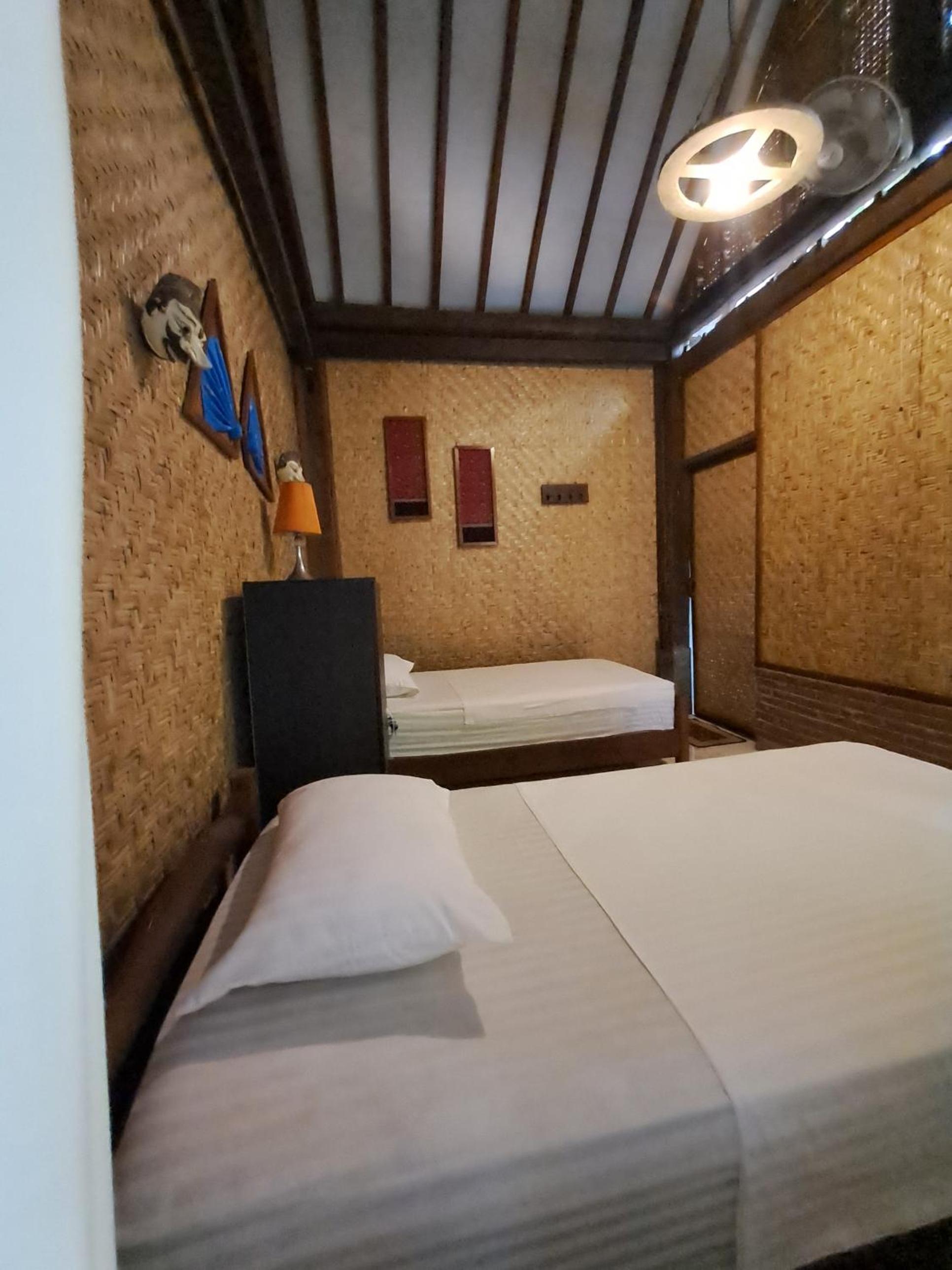 One-Bedroom House photo 1