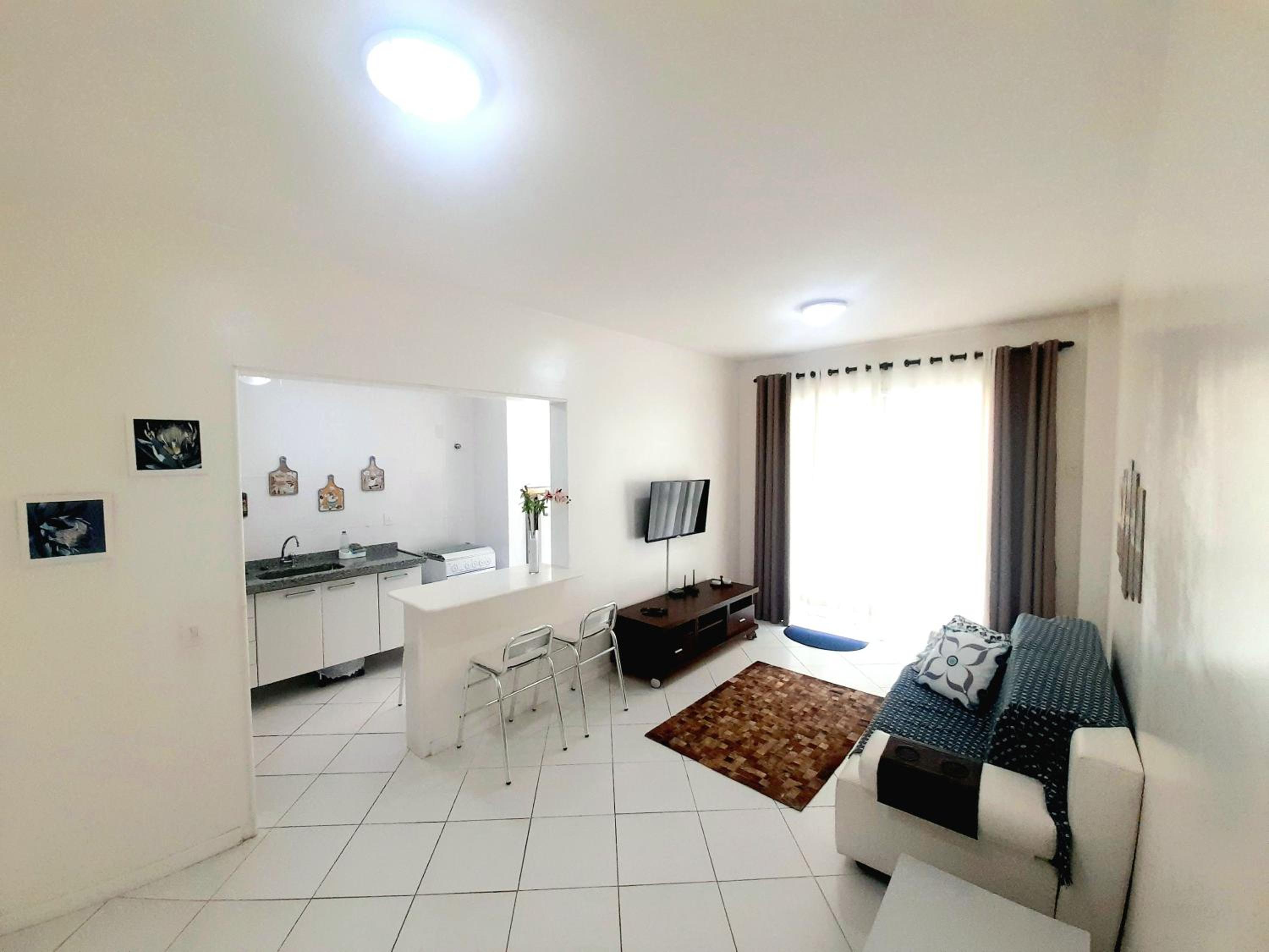 Apartment with Balcony - Photo 25