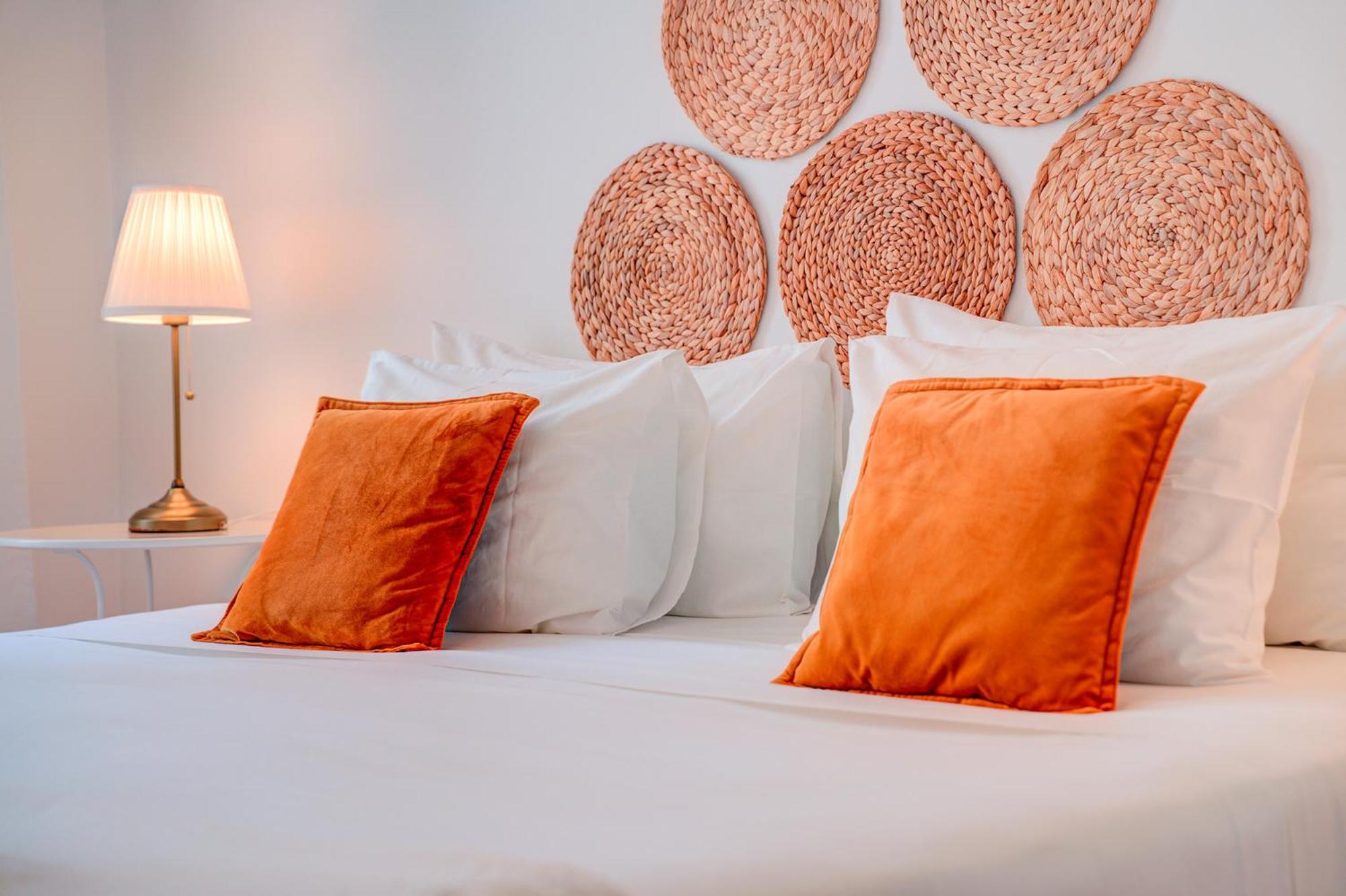 Standard Double or Twin Room with Shared Bathroom photo 1