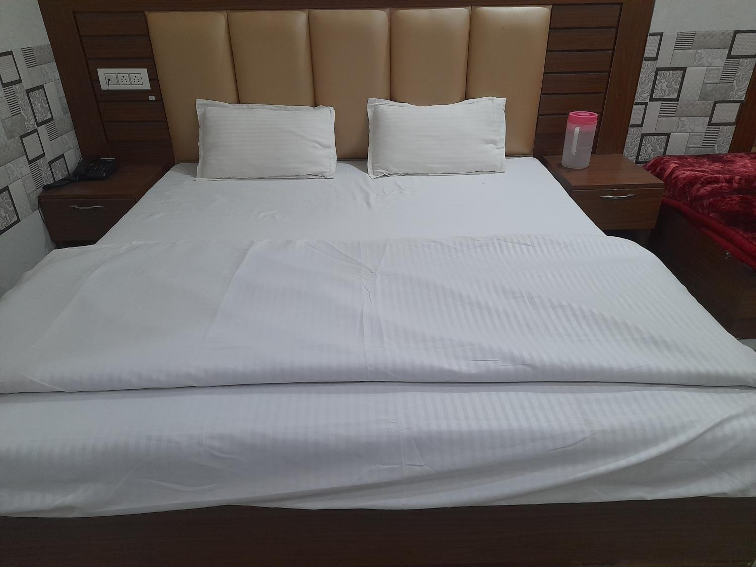 Deluxe Double Room - Photo 2