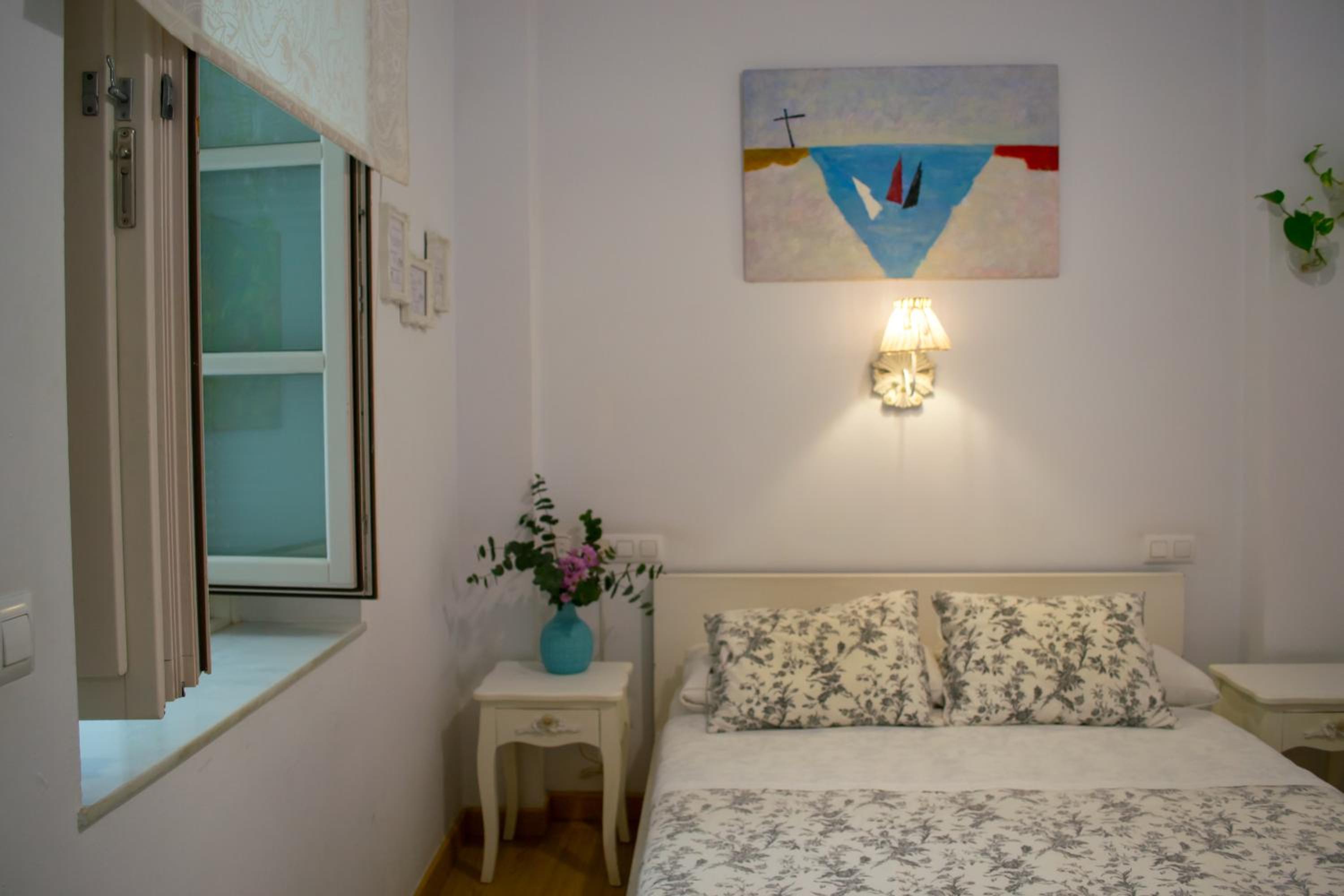 Double Room Interior Disability Access - Photo 3