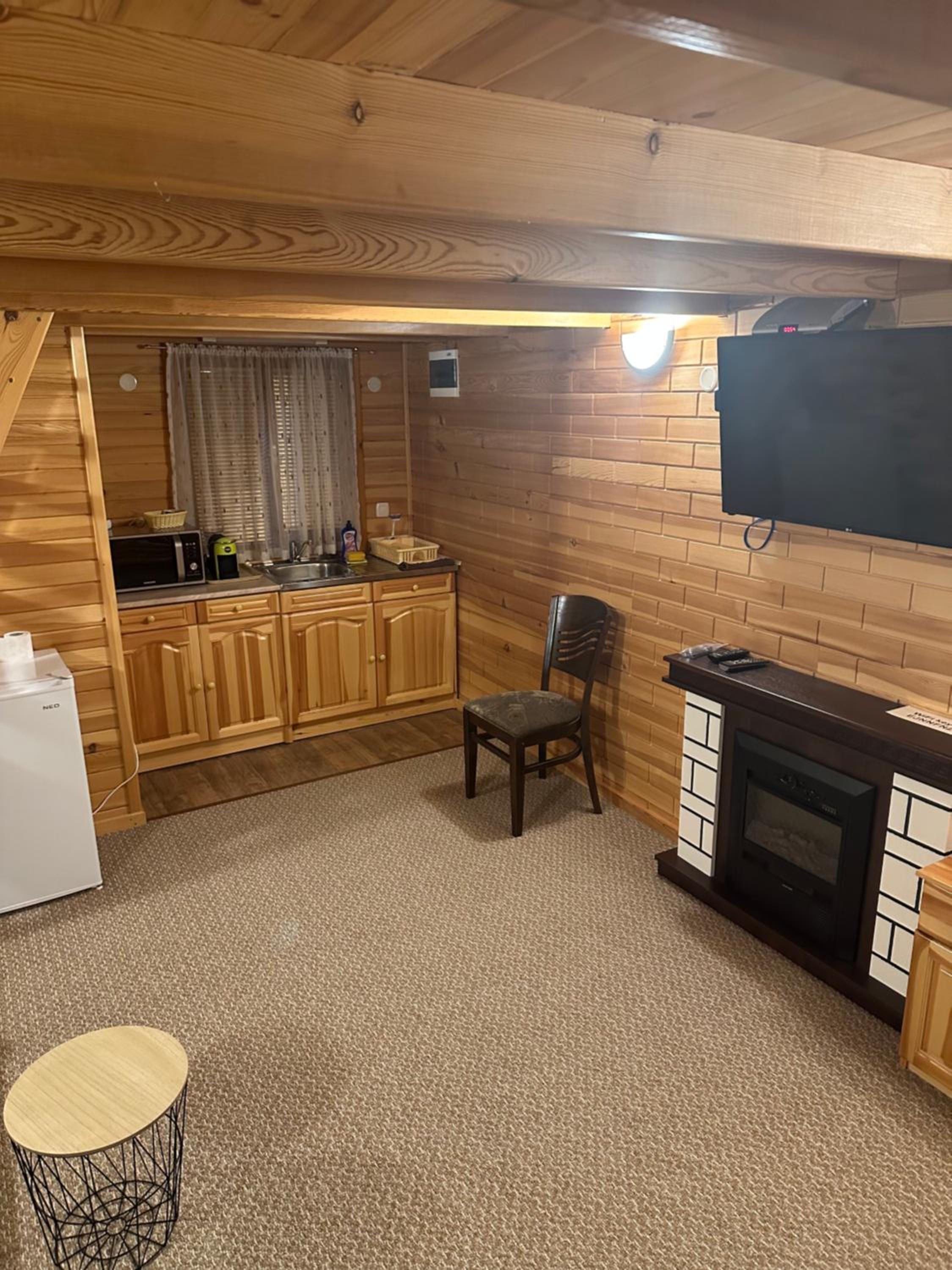 Apartment photo 1