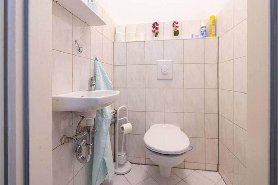 Apartment - Ground Floor photo 2