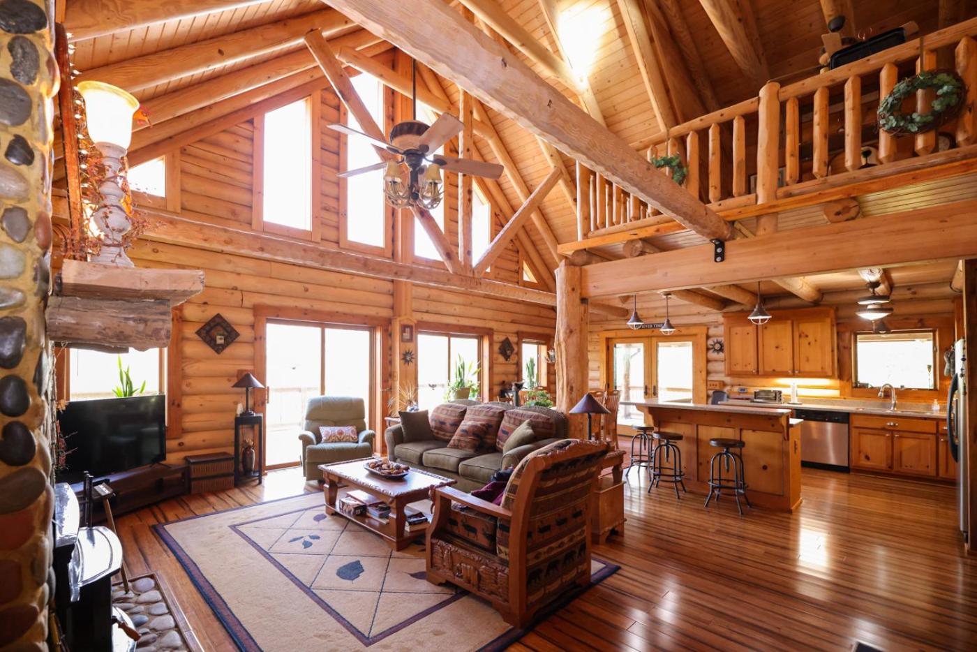 Three-Bedroom House photo 1