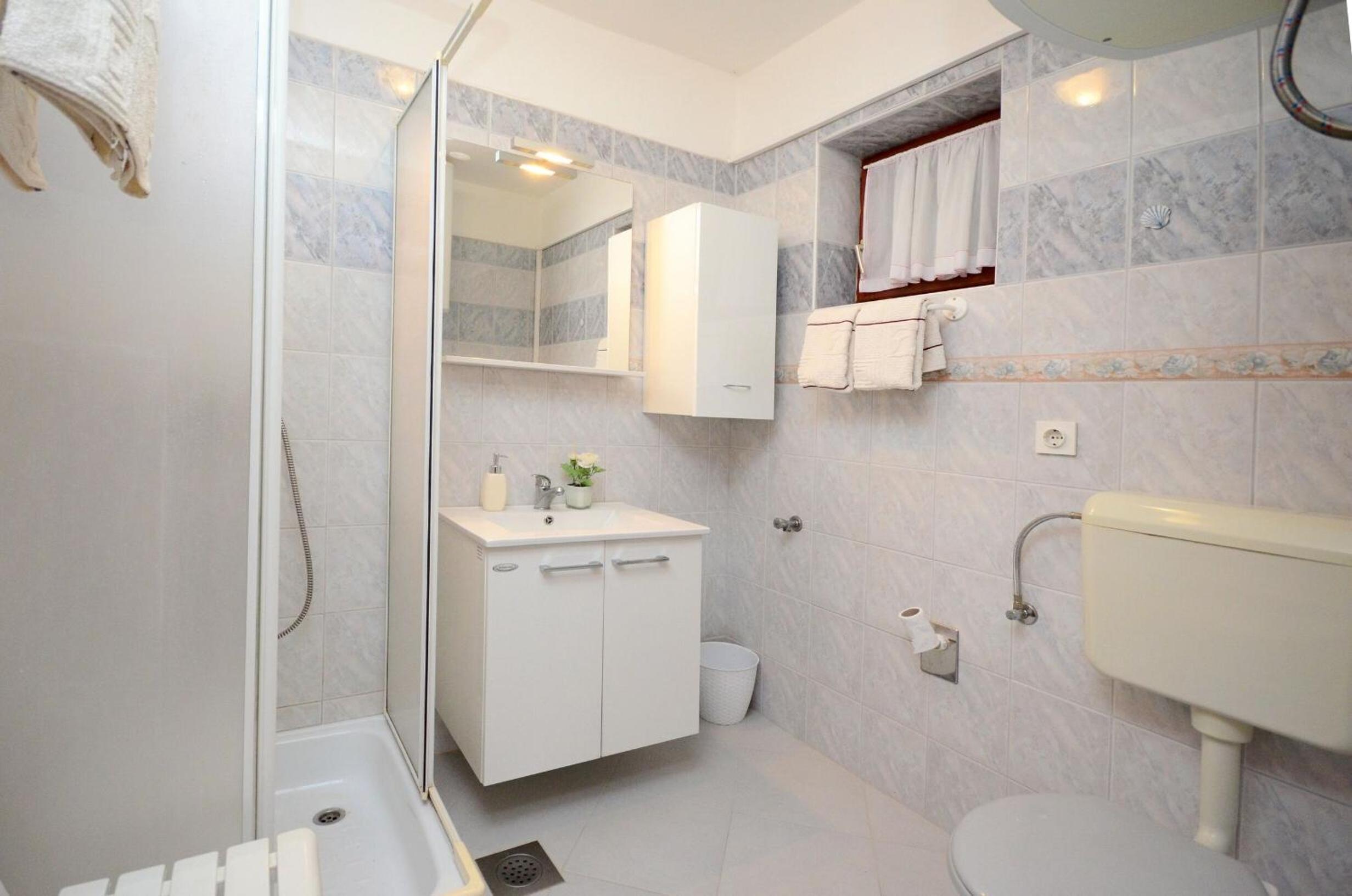One-Bedroom apartment Standard photo 2