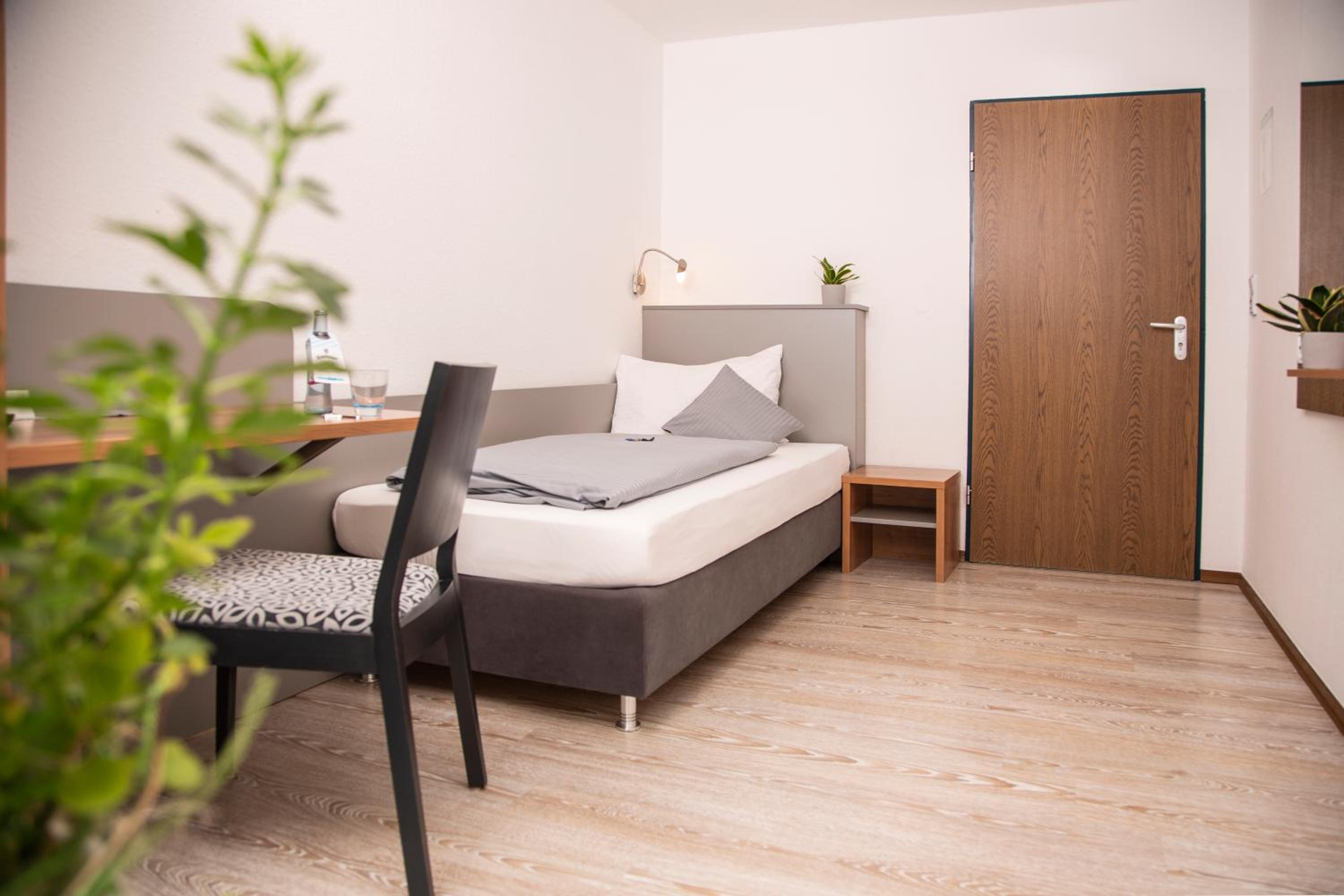 Single Room photo 1