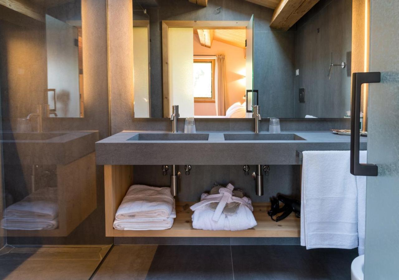Executive Suite - Photo 3